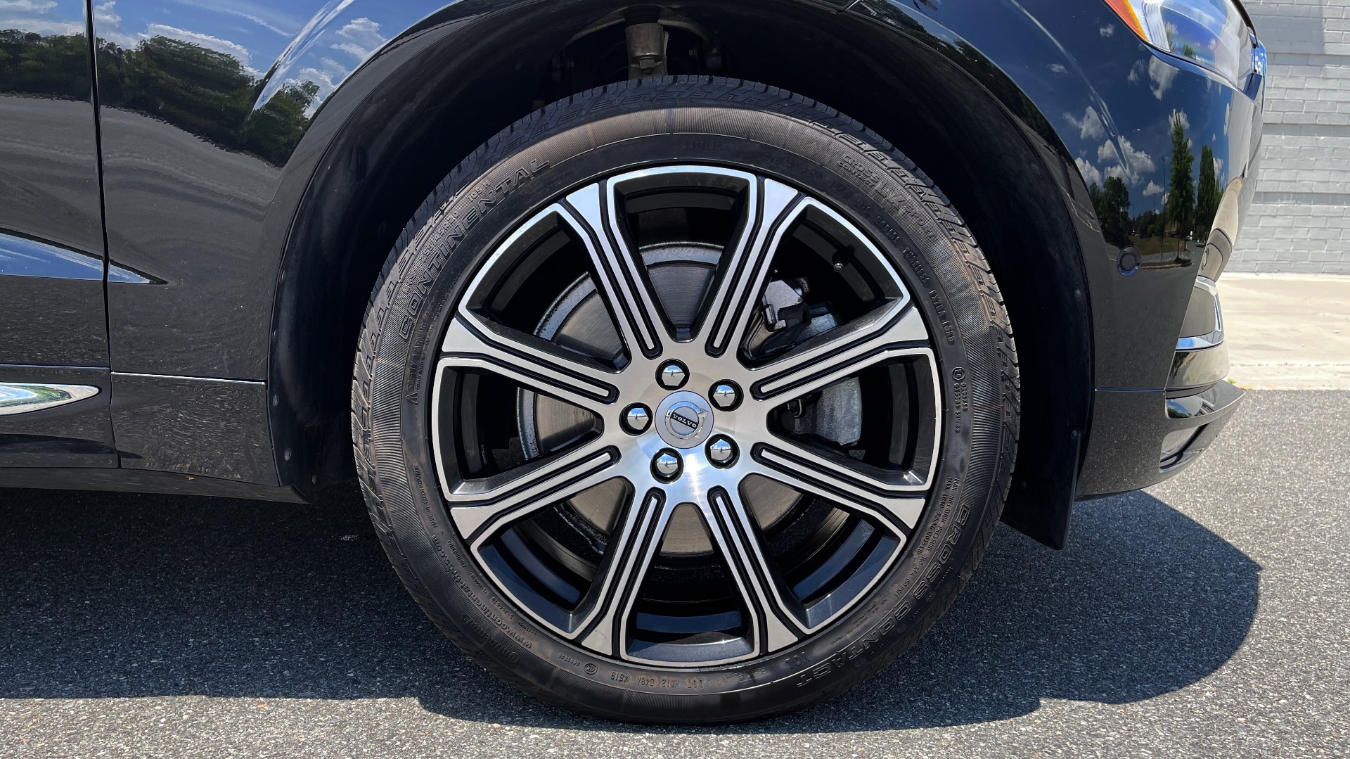 Used 2018 Volvo XC60 INSCRIPTION 2.0L TURBO SUV / AWD / NAV / SUNROOF / REARVIEW for sale Sold at Formula Imports in Charlotte NC 28227 81