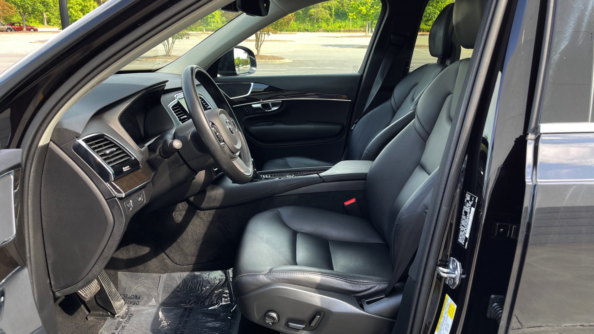 Used 2018 Volvo XC90 T5 AWD MOMENTUM PLUS / NAV / SUNROOF / 3-ROW / REARVIEW for sale Sold at Formula Imports in Charlotte NC 28227 62