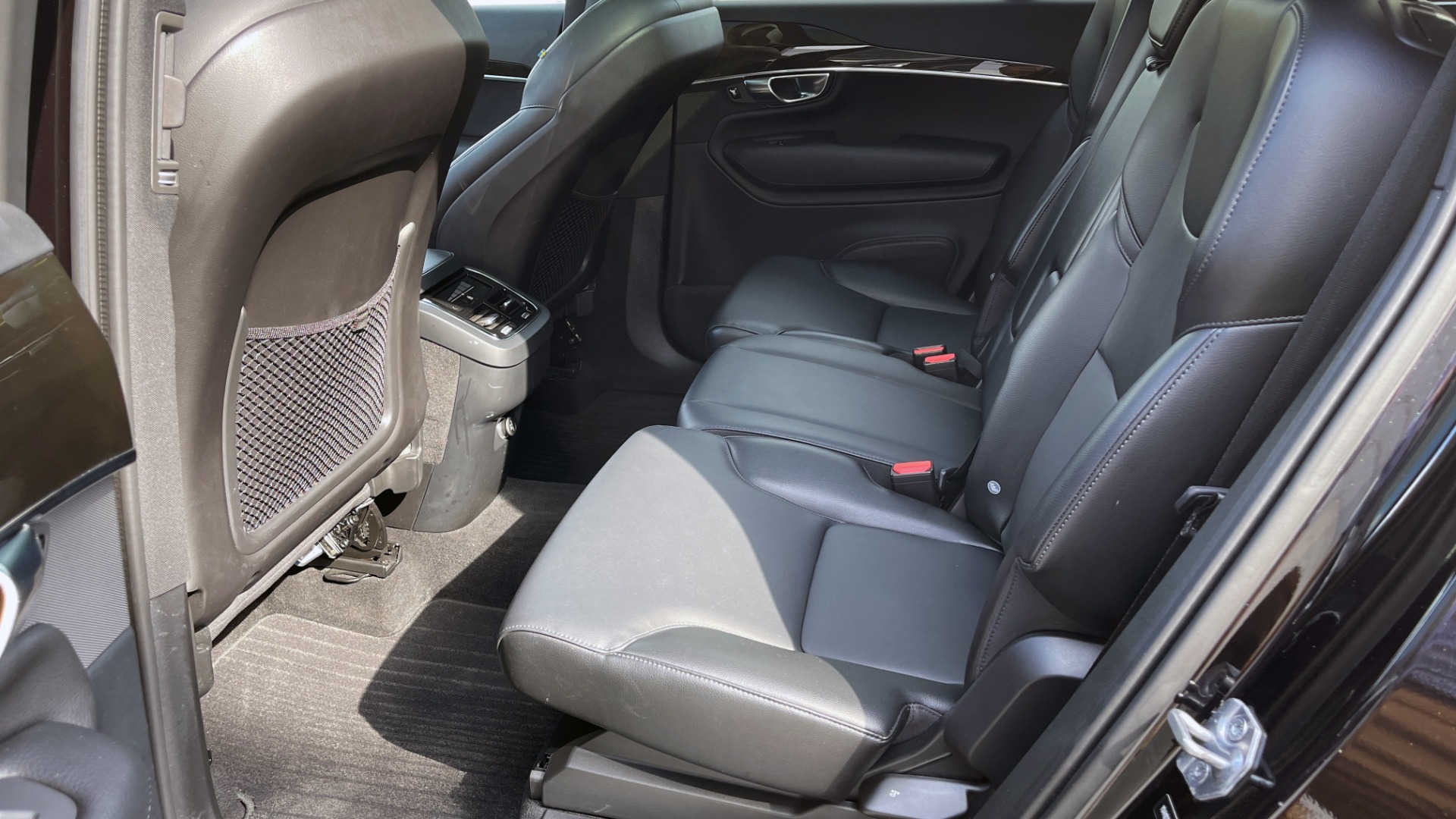 Used 2018 Volvo XC90 T5 AWD MOMENTUM PLUS / NAV / SUNROOF / 3-ROW / REARVIEW for sale Sold at Formula Imports in Charlotte NC 28227 68
