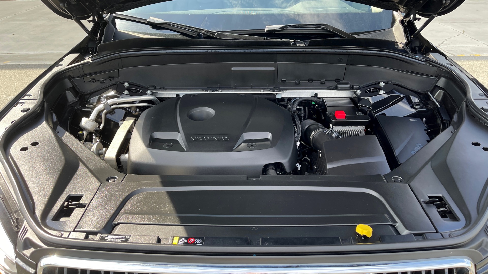 Used 2018 Volvo XC90 T5 AWD MOMENTUM PLUS / NAV / SUNROOF / 3-ROW / REARVIEW for sale Sold at Formula Imports in Charlotte NC 28227 8
