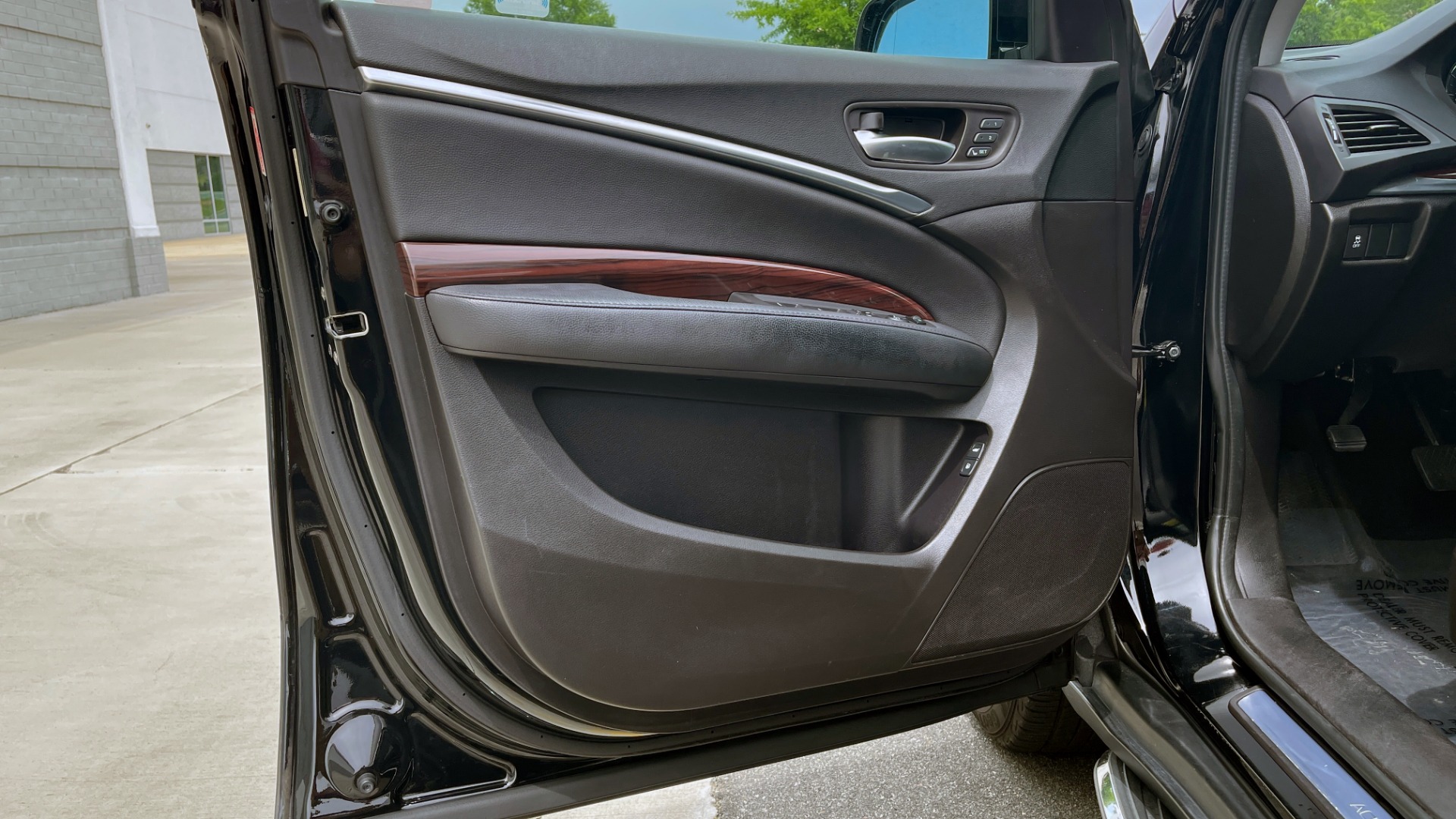 Used 2016 Acura MDX 3.5L V6 / AUTO / LEATHER / NAV / SUNROOF / 3-ROW / REARVIEW for sale Sold at Formula Imports in Charlotte NC 28227 36