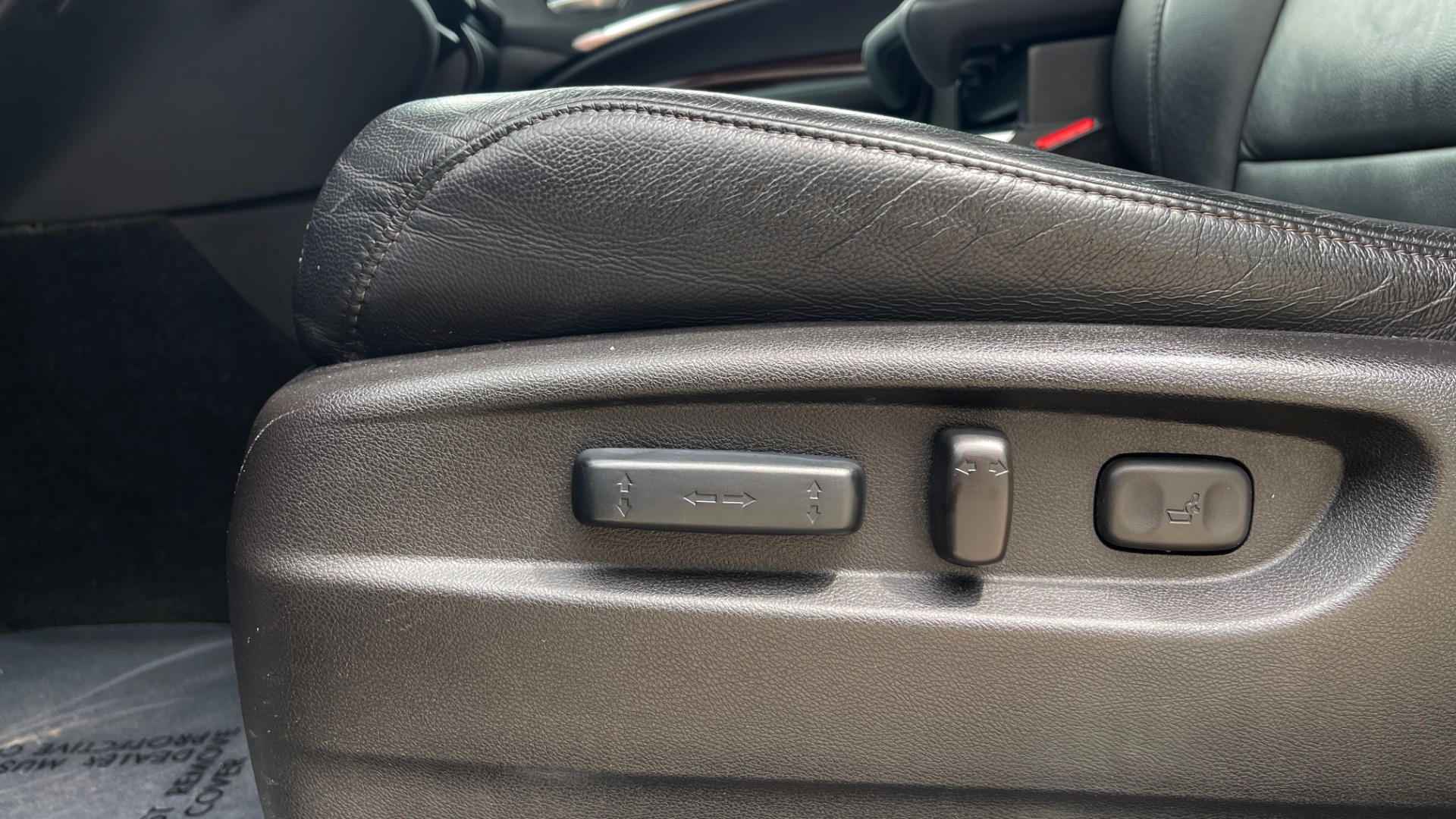 Used 2016 Acura MDX 3.5L V6 / AUTO / LEATHER / NAV / SUNROOF / 3-ROW / REARVIEW for sale Sold at Formula Imports in Charlotte NC 28227 41