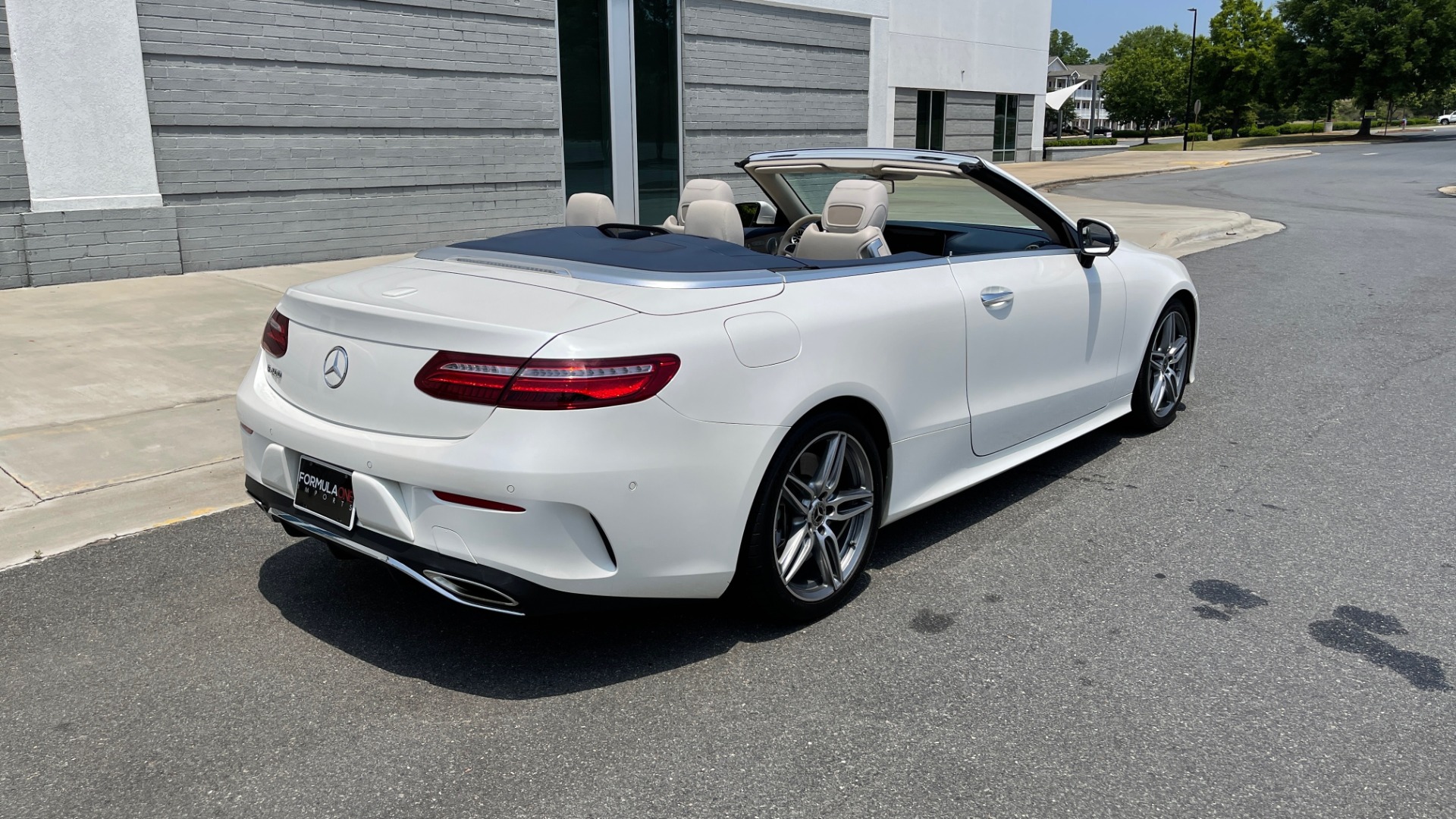 Used 2018 Mercedes-Benz E-CLASS E 400 CABRIOLET / PREM PKG / AMG LINE / NAV / REARVIEW for sale Sold at Formula Imports in Charlotte NC 28227 5