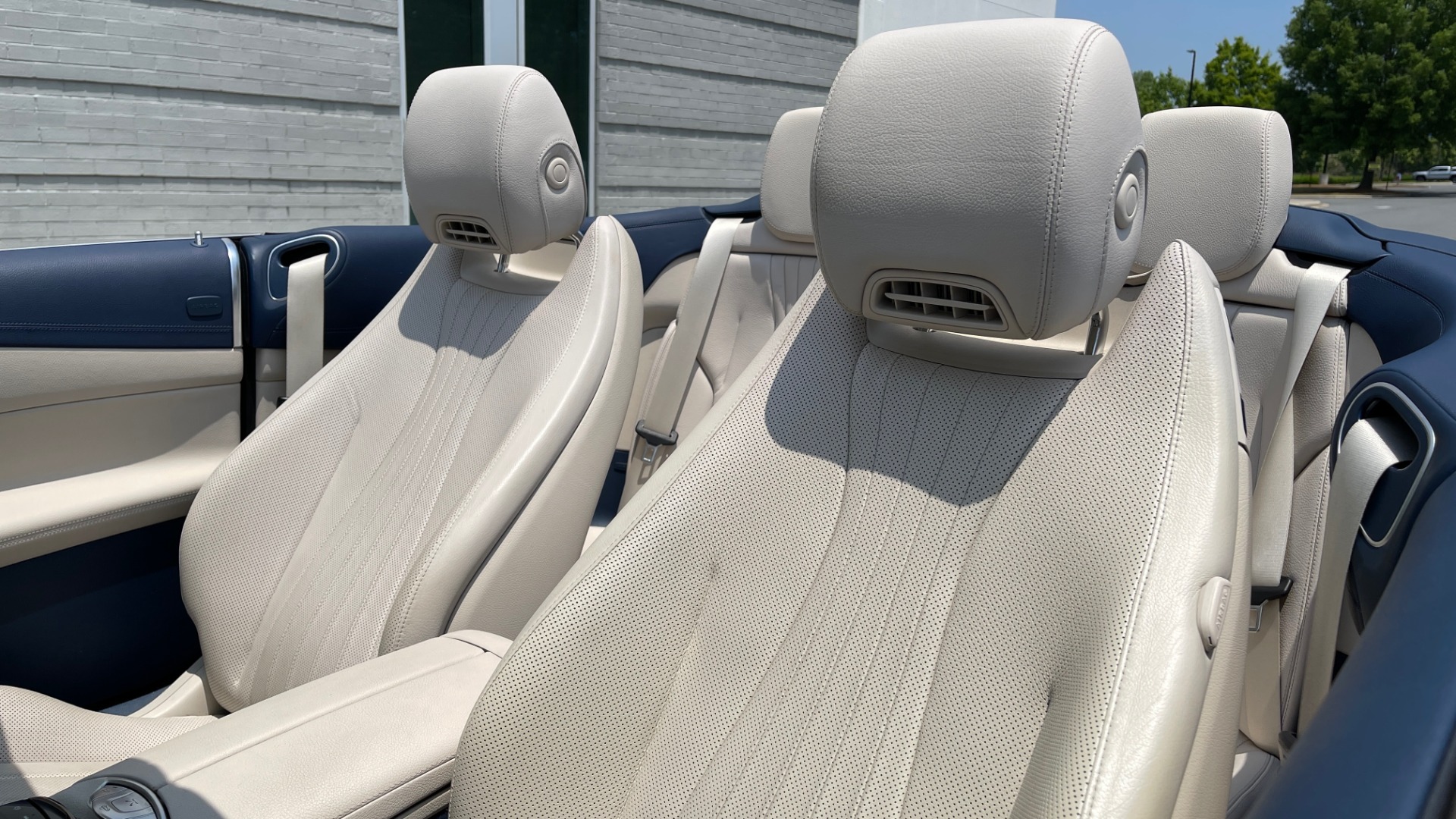 Used 2018 Mercedes-Benz E-CLASS E 400 CABRIOLET / PREM PKG / AMG LINE / NAV / REARVIEW for sale Sold at Formula Imports in Charlotte NC 28227 58