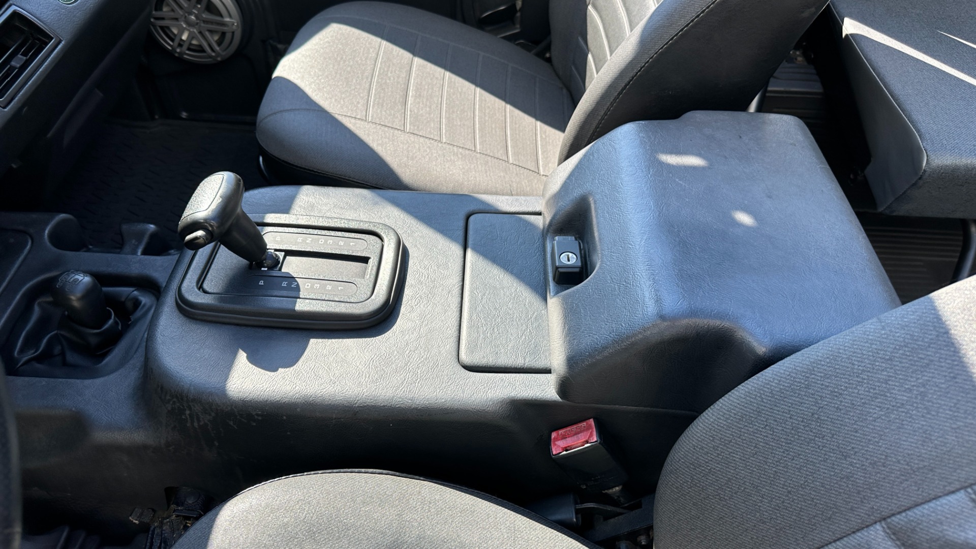 Used 1997 Land Rover Defender 90 for sale $87,000 at Formula Imports in Charlotte NC 28227 24
