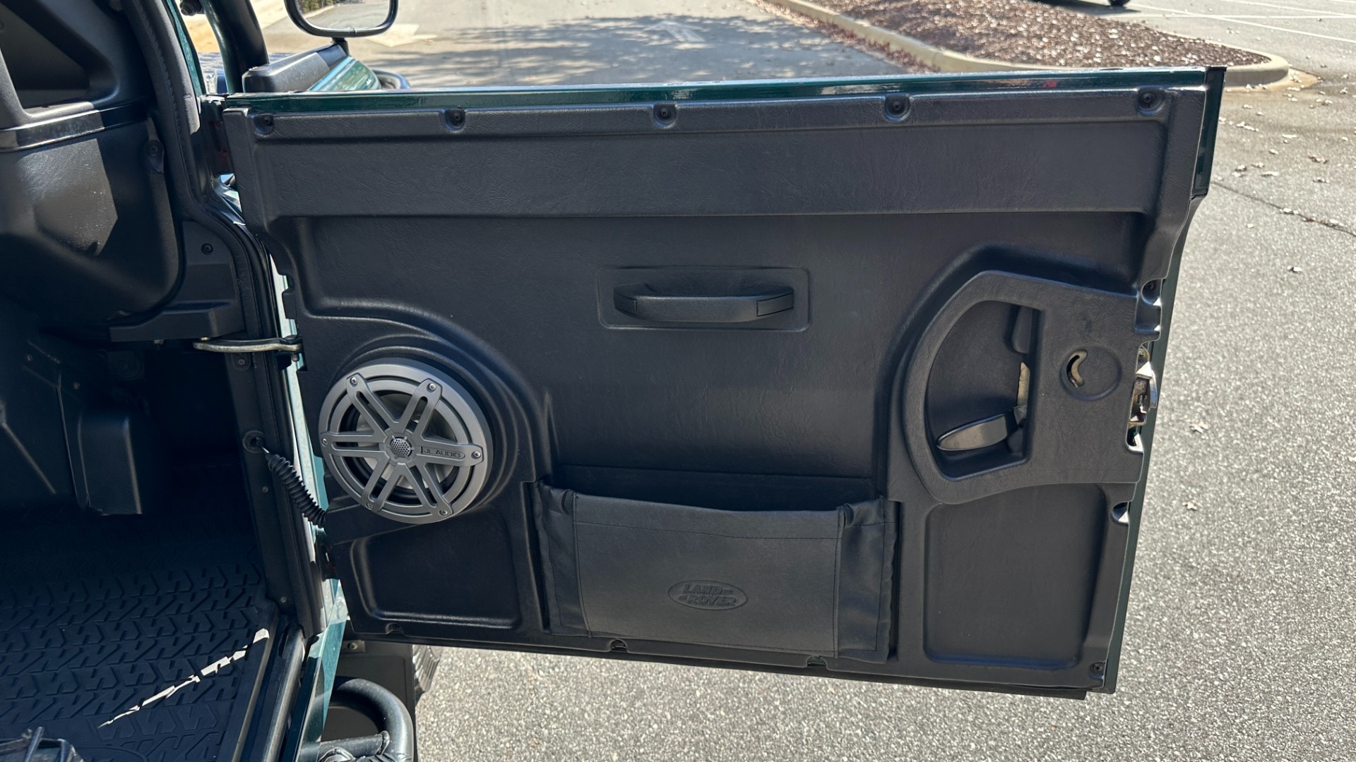 Used 1997 Land Rover Defender 90 for sale $87,000 at Formula Imports in Charlotte NC 28227 27