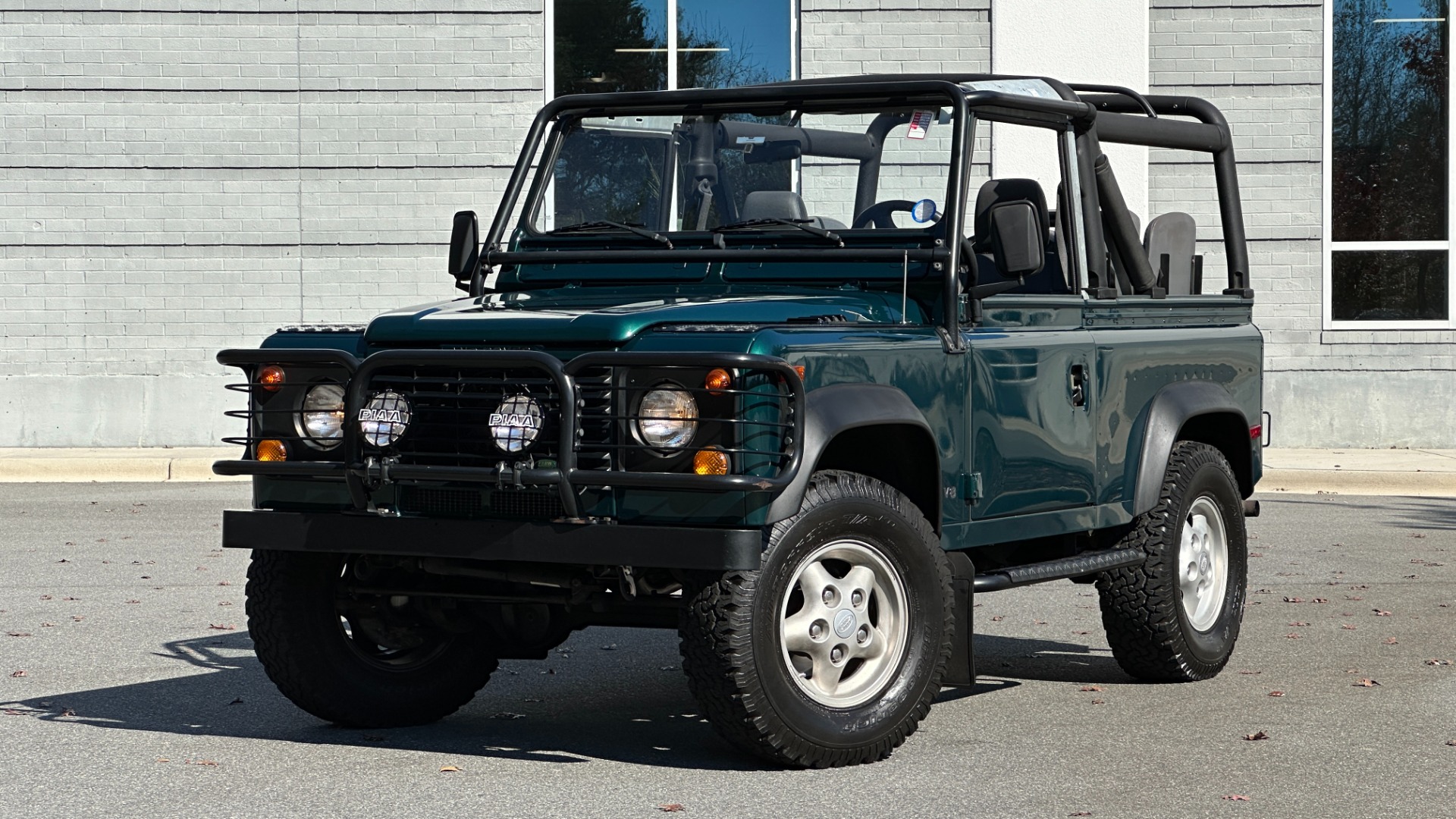 Used 1997 Land Rover Defender 90 for sale Sold at Formula Imports in Charlotte NC 28227 77