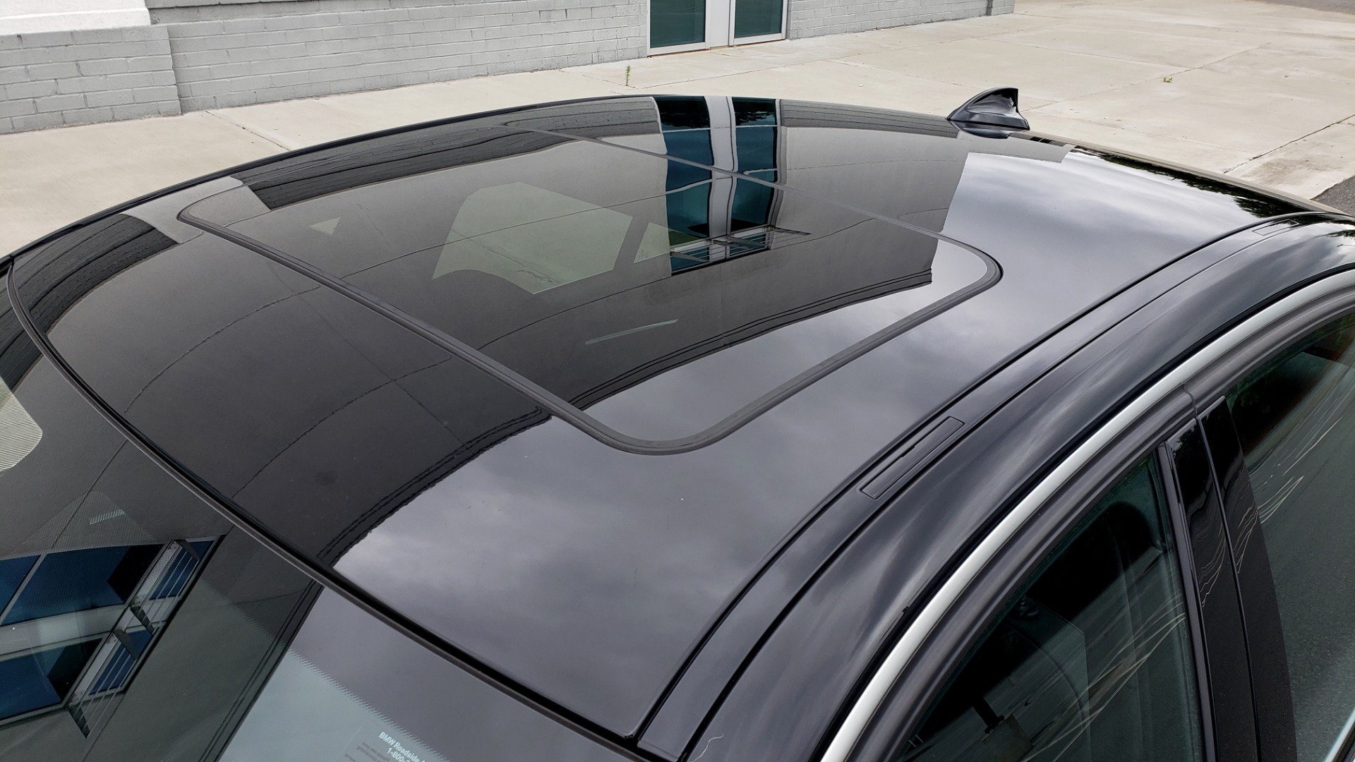Used 2018 BMW 3 SERIES 330IXDRIVE / CONV PKG / NAV / SUNROOF / HTD STS / REARVIEW for sale Sold at Formula Imports in Charlotte NC 28227 11