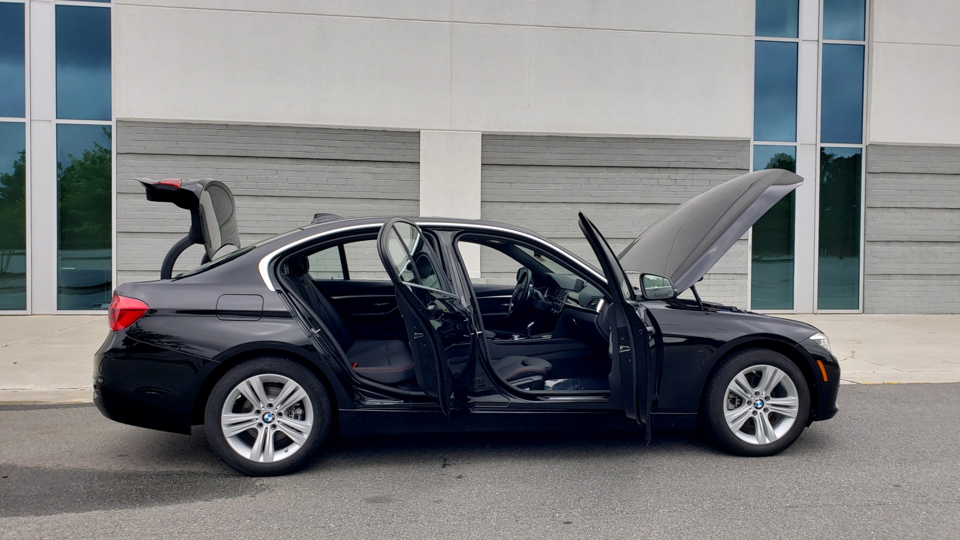 Used 2018 BMW 3 SERIES 330IXDRIVE / CONV PKG / NAV / SUNROOF / HTD STS / REARVIEW for sale Sold at Formula Imports in Charlotte NC 28227 12