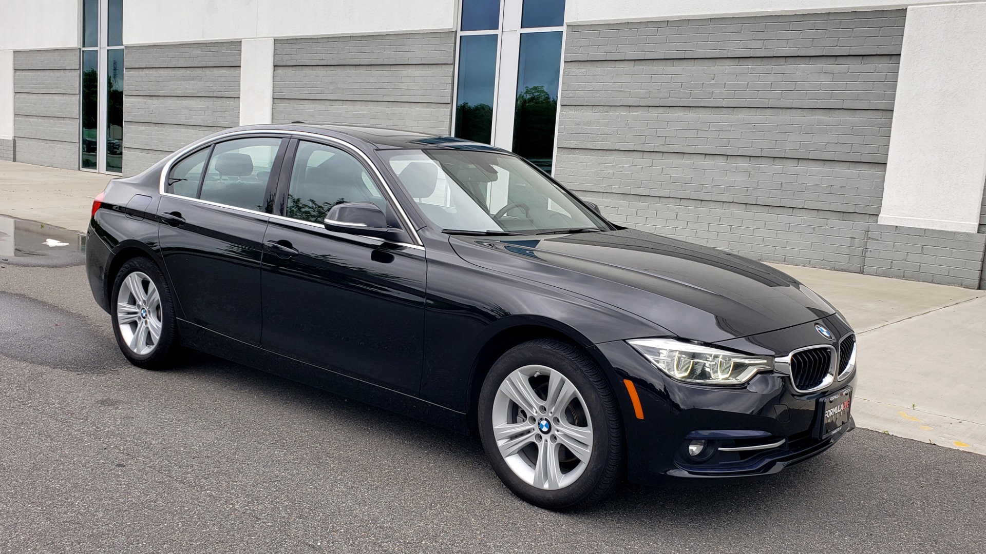 Used 2018 BMW 3 SERIES 330IXDRIVE / CONV PKG / NAV / SUNROOF / HTD STS / REARVIEW for sale Sold at Formula Imports in Charlotte NC 28227 7
