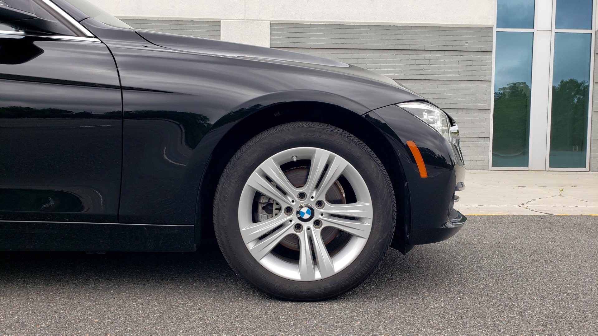 Used 2018 BMW 3 SERIES 330IXDRIVE / CONV PKG / NAV / SUNROOF / HTD STS / REARVIEW for sale Sold at Formula Imports in Charlotte NC 28227 80