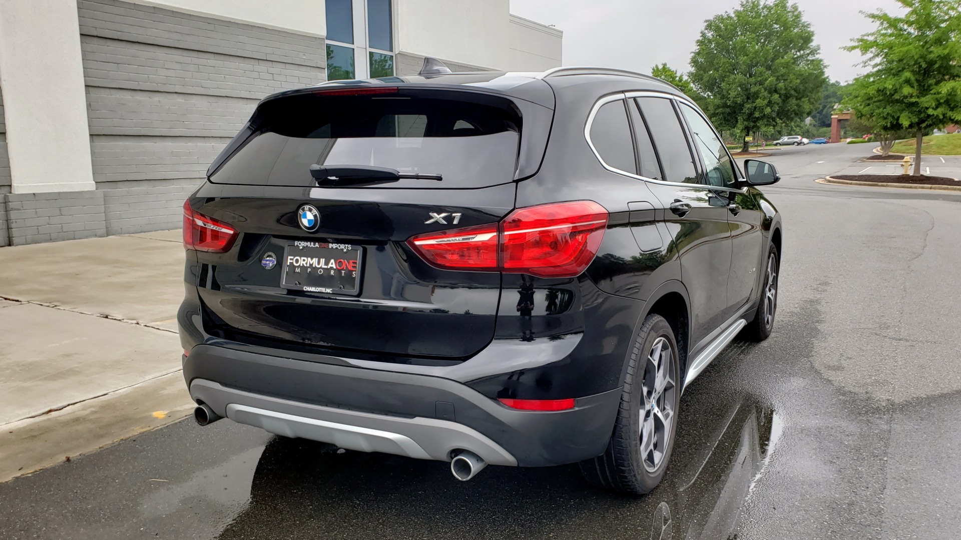 Used 2018 BMW X1 XDRIVE28I / CONV PKG / NAV / HTD STS / PANO-ROOF / 18IN WHLS / REARVIEW for sale Sold at Formula Imports in Charlotte NC 28227 2