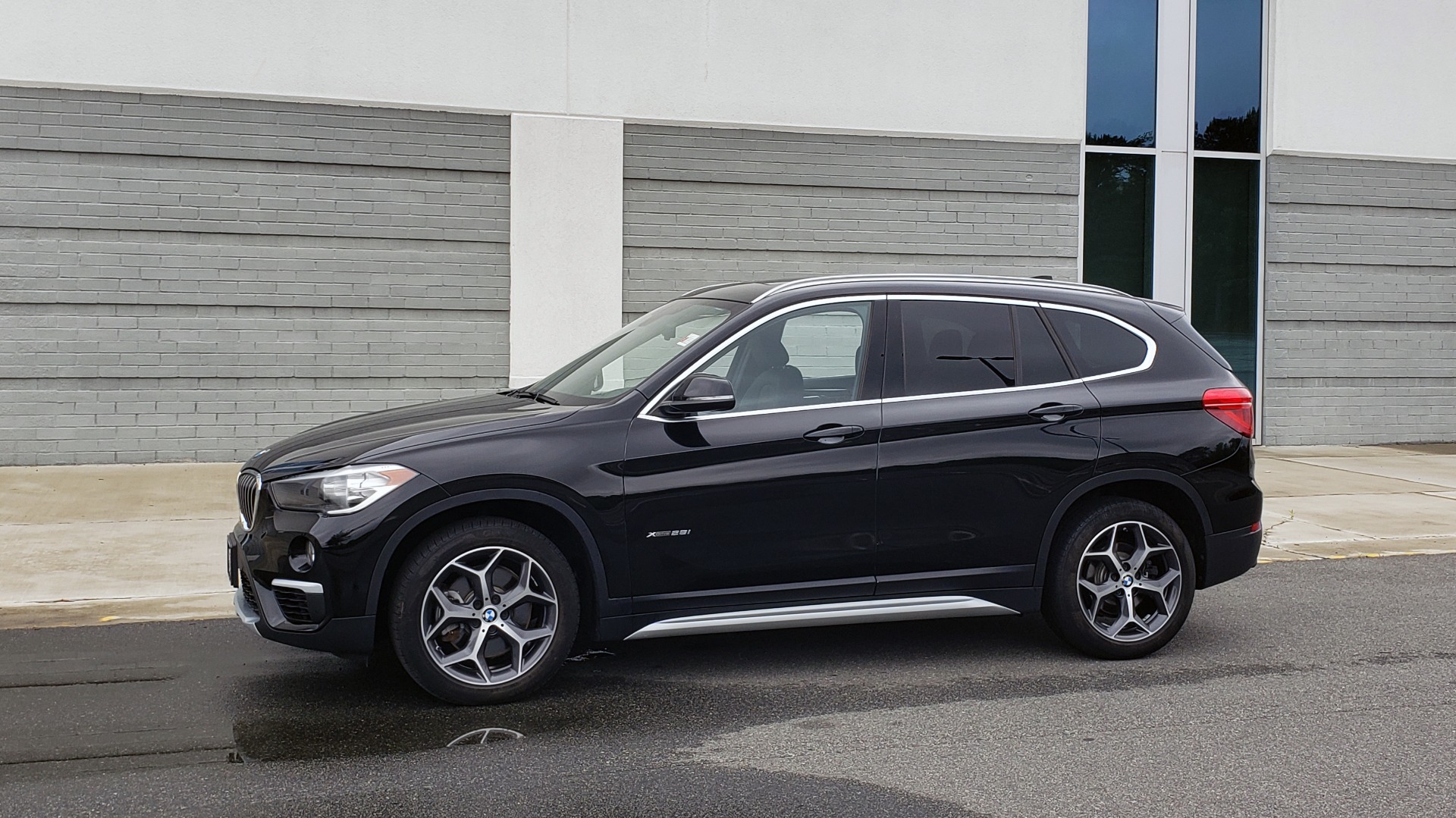 Used 2018 BMW X1 XDRIVE28I / CONV PKG / NAV / HTD STS / PANO-ROOF / 18IN WHLS / REARVIEW for sale Sold at Formula Imports in Charlotte NC 28227 4