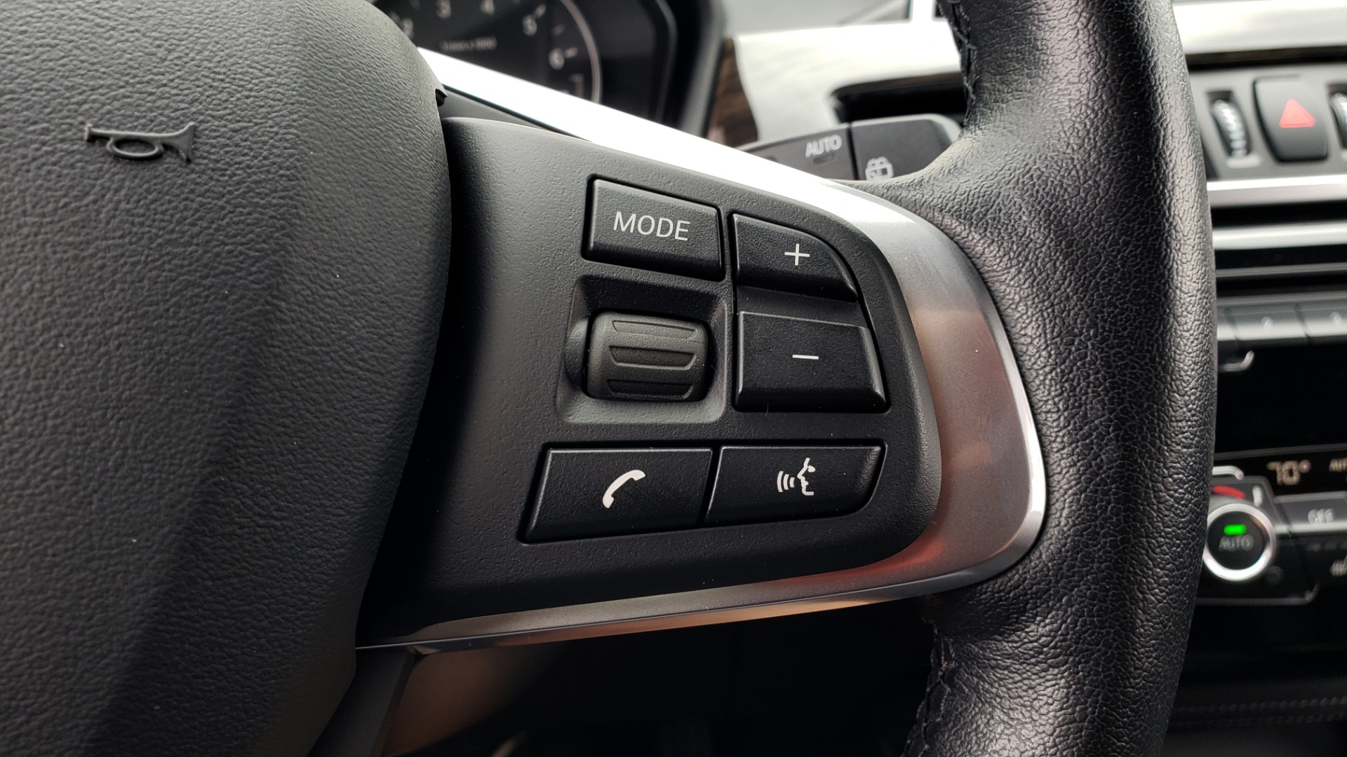 Used 2018 BMW X1 XDRIVE28I / CONV PKG / NAV / HTD STS / PANO-ROOF / REARVIEW for sale $30,995 at Formula Imports in Charlotte NC 28227 45