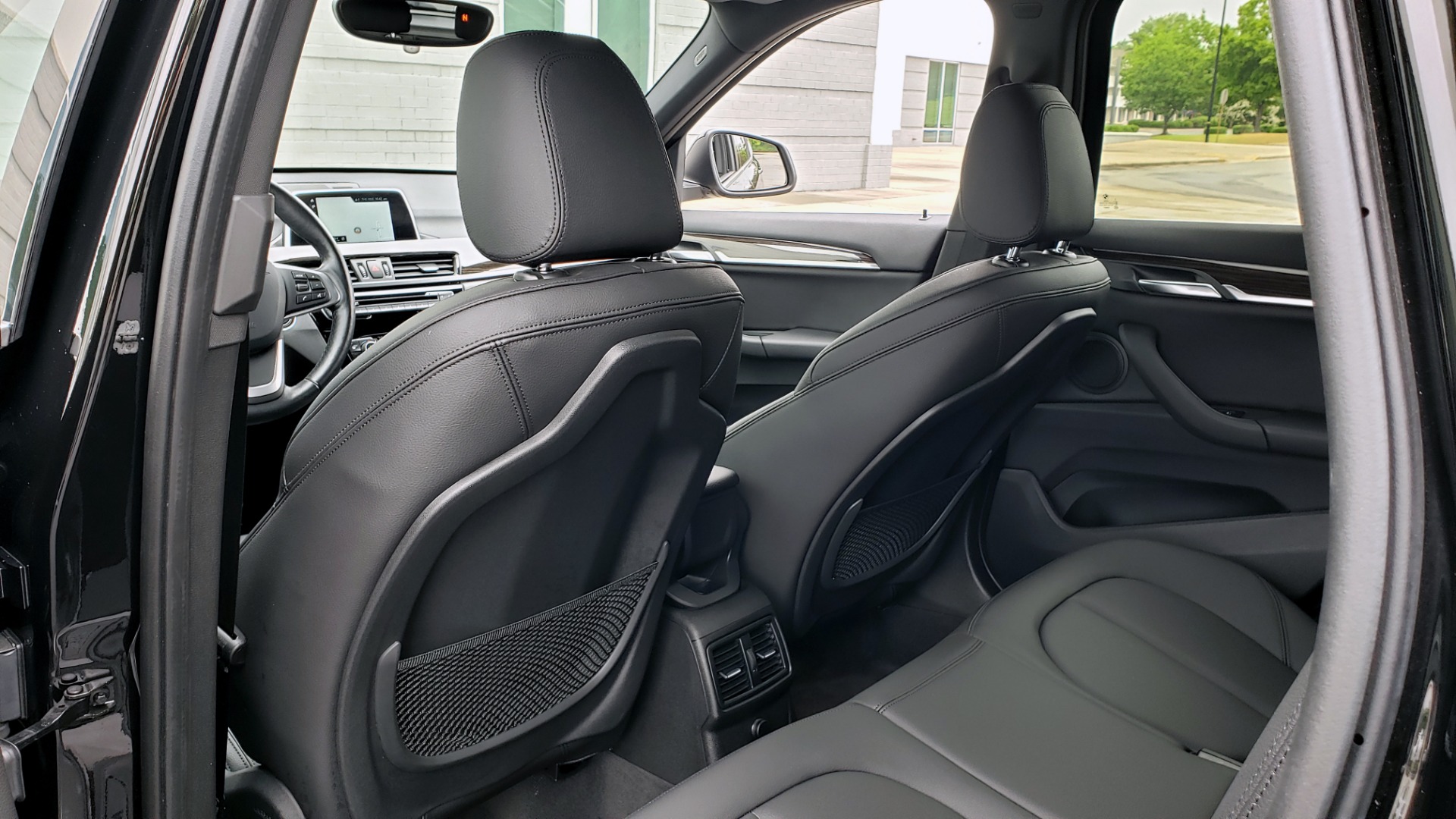 Used 2018 BMW X1 XDRIVE28I / CONV PKG / NAV / HTD STS / PANO-ROOF / REARVIEW for sale $30,995 at Formula Imports in Charlotte NC 28227 64