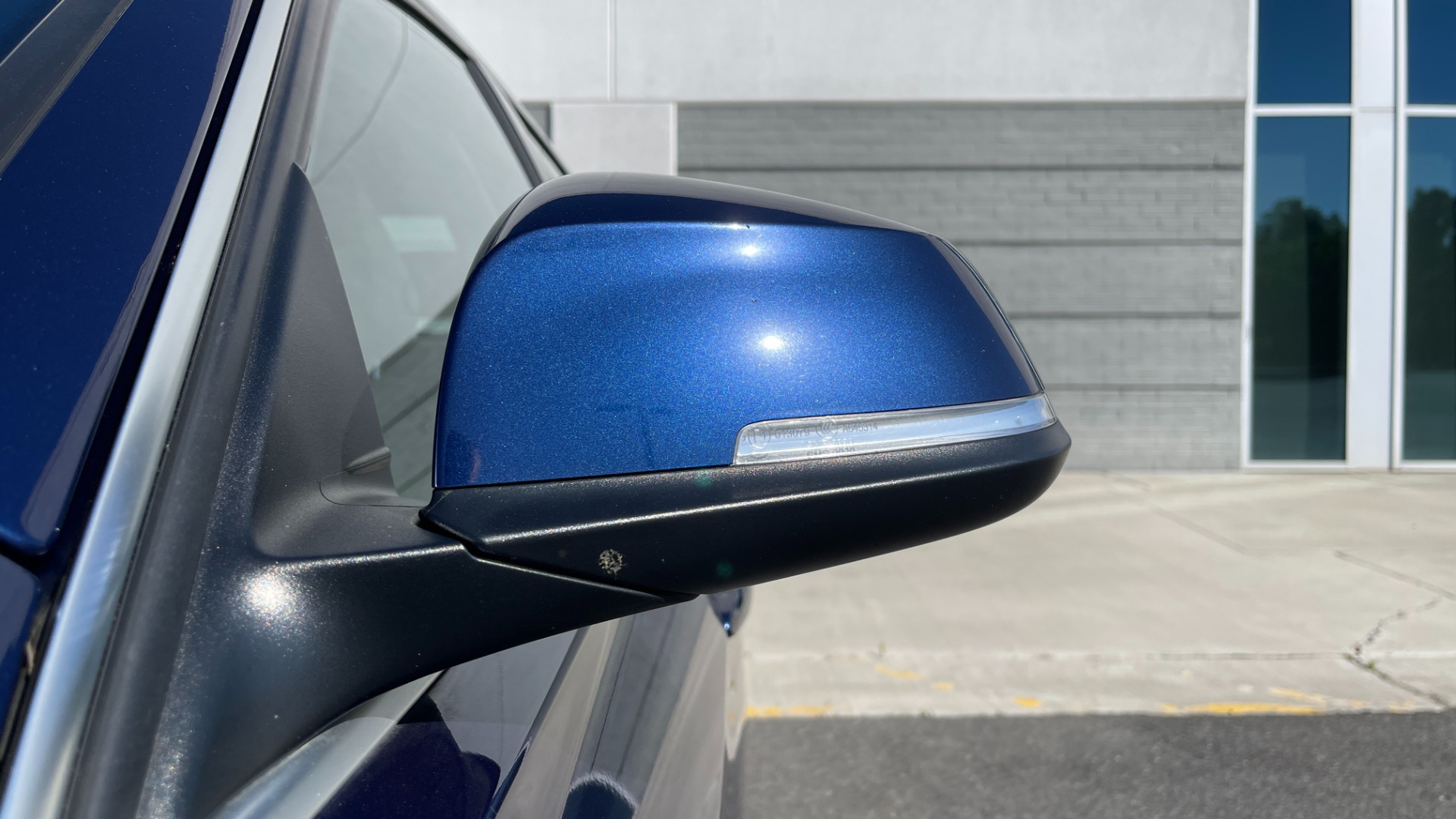 Used 2018 BMW 3 SERIES 330I XDRIVE / CONV PKG / SUNROOF / HTD STS / BLIND SPOT for sale Sold at Formula Imports in Charlotte NC 28227 14