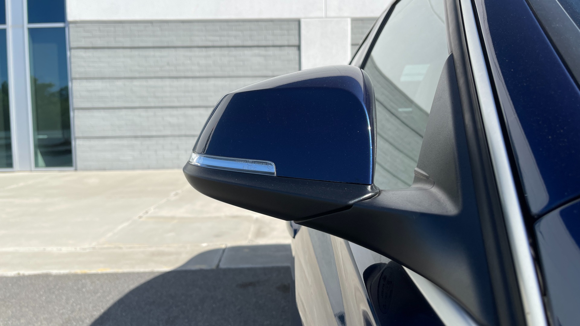 Used 2018 BMW 3 SERIES 330I XDRIVE / CONV PKG / SUNROOF / HTD STS / BLIND SPOT for sale Sold at Formula Imports in Charlotte NC 28227 15