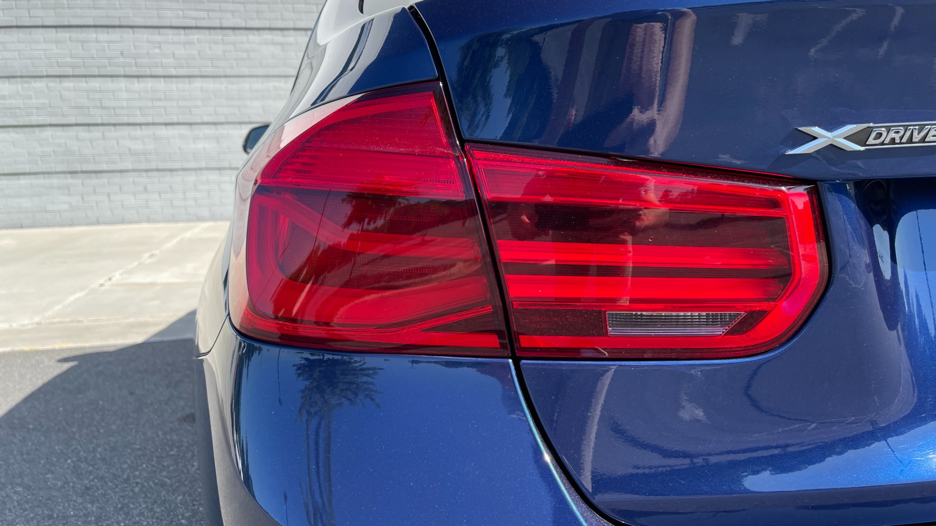 Used 2018 BMW 3 SERIES 330I XDRIVE / CONV PKG / SUNROOF / HTD STS / BLIND SPOT for sale Sold at Formula Imports in Charlotte NC 28227 18