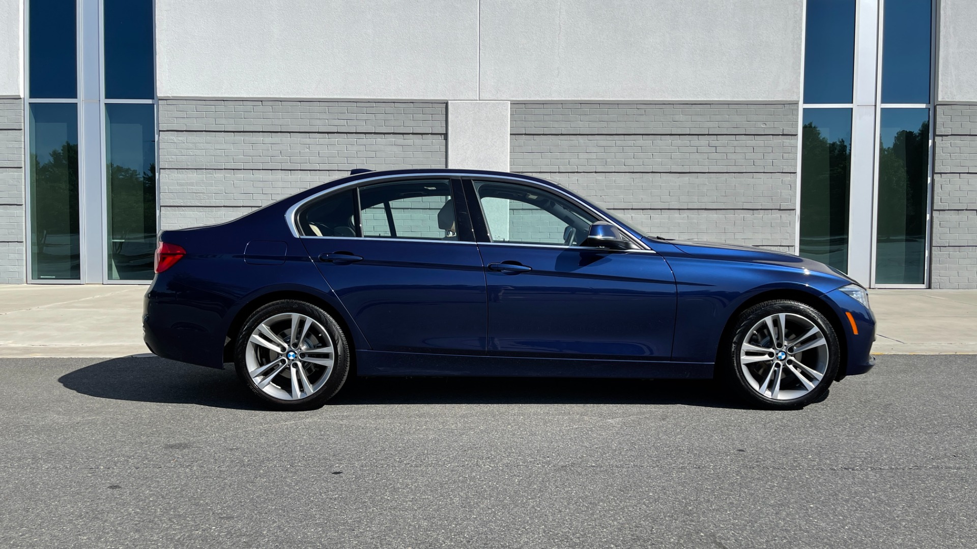 Used 2018 BMW 3 SERIES 330I XDRIVE / CONV PKG / SUNROOF / HTD STS / BLIND SPOT for sale Sold at Formula Imports in Charlotte NC 28227 6