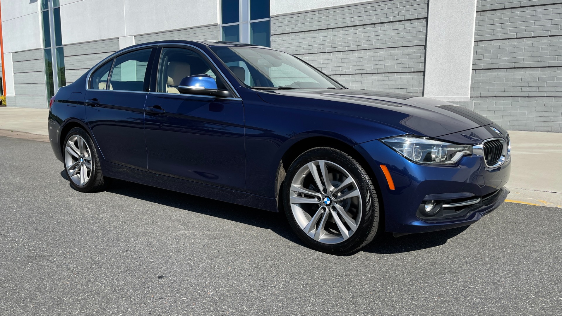 Used 2018 BMW 3 SERIES 330I XDRIVE / CONV PKG / SUNROOF / HTD STS / BLIND SPOT for sale Sold at Formula Imports in Charlotte NC 28227 7