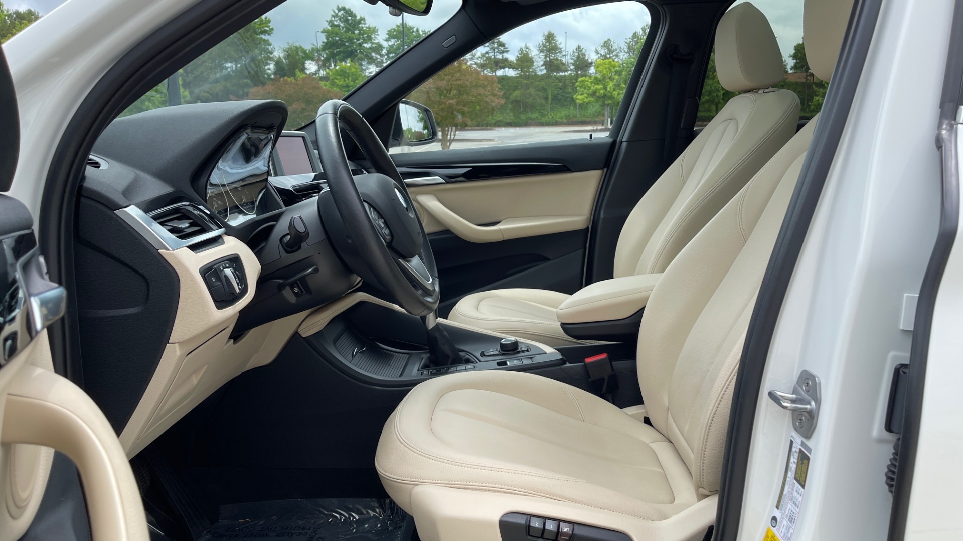 Used 2018 BMW X1 XDRIVE28I / CONV PKG / PANO-ROOF / HTD STS / PARK ASST / REARVIEW for sale Sold at Formula Imports in Charlotte NC 28227 63