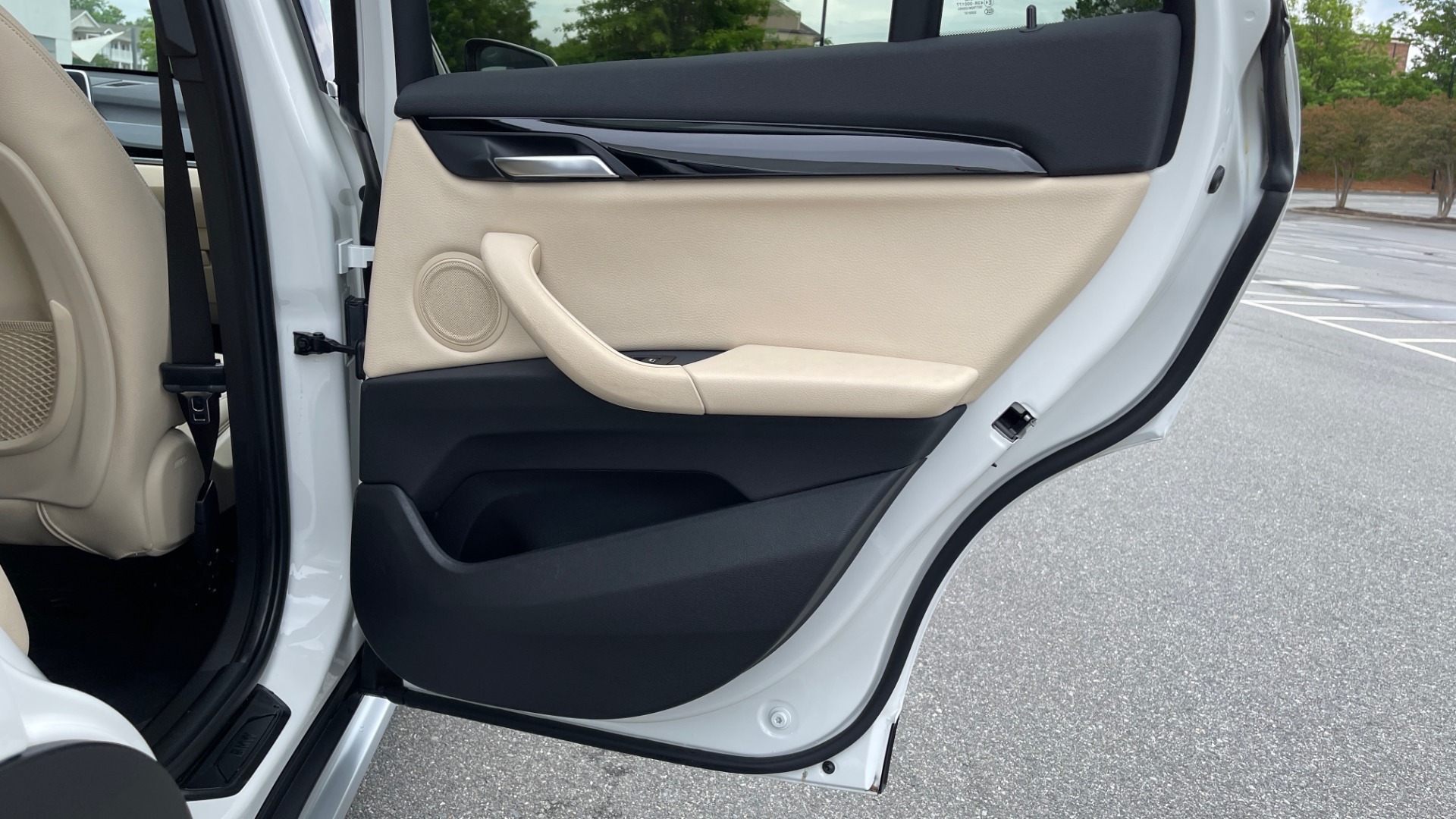 Used 2018 BMW X1 XDRIVE28I / CONV PKG / PANO-ROOF / HTD STS / PARK ASST / REARVIEW for sale Sold at Formula Imports in Charlotte NC 28227 76