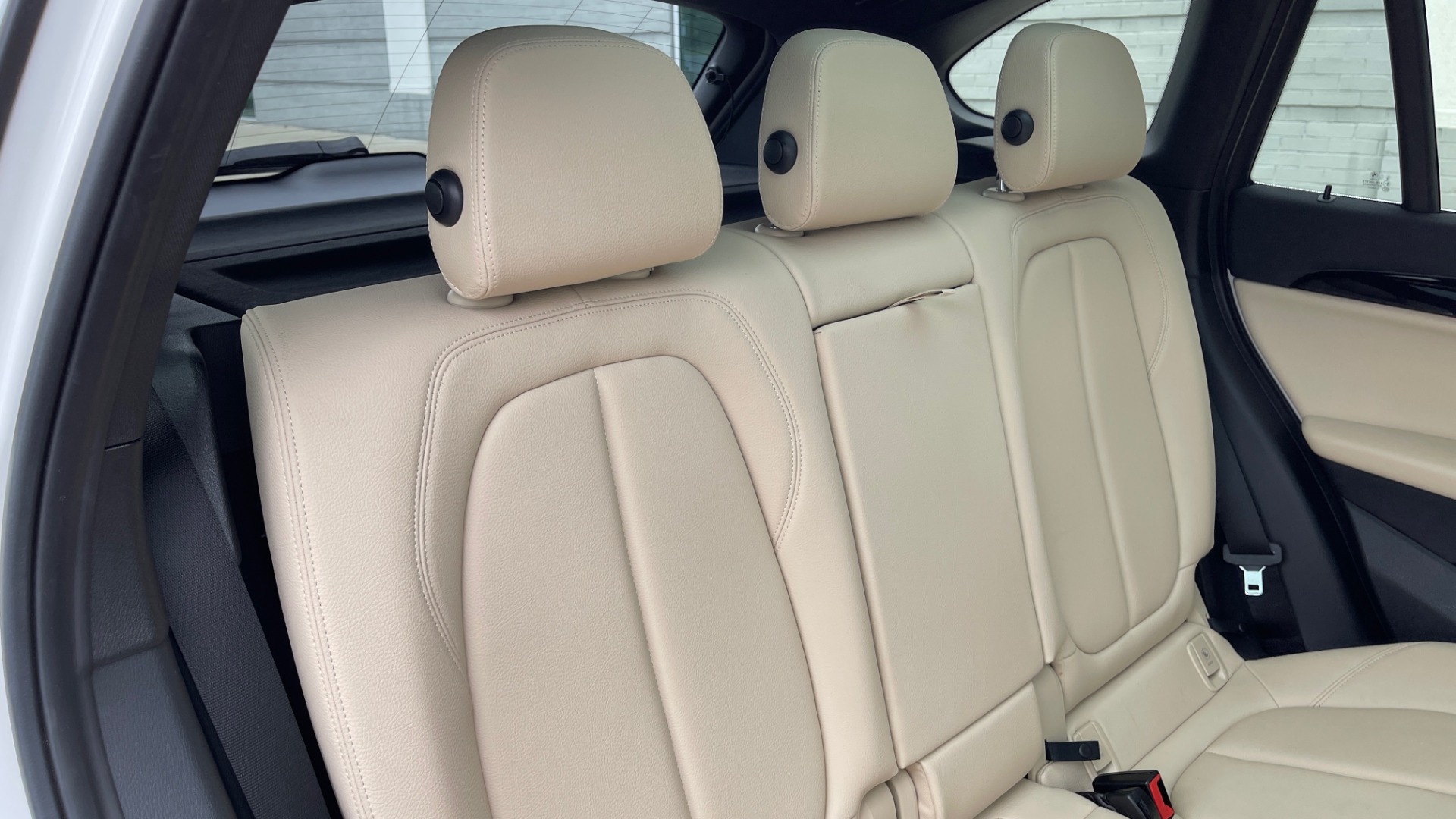 Used 2018 BMW X1 XDRIVE28I / CONV PKG / PANO-ROOF / HTD STS / PARK ASST / REARVIEW for sale Sold at Formula Imports in Charlotte NC 28227 78