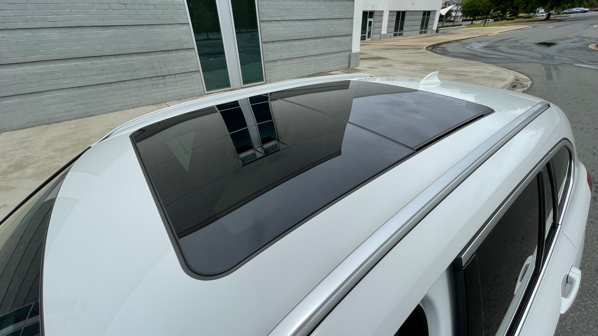 Used 2018 BMW X1 XDRIVE28I / CONV PKG / PANO-ROOF / HTD STS / PARK ASST / REARVIEW for sale Sold at Formula Imports in Charlotte NC 28227 8