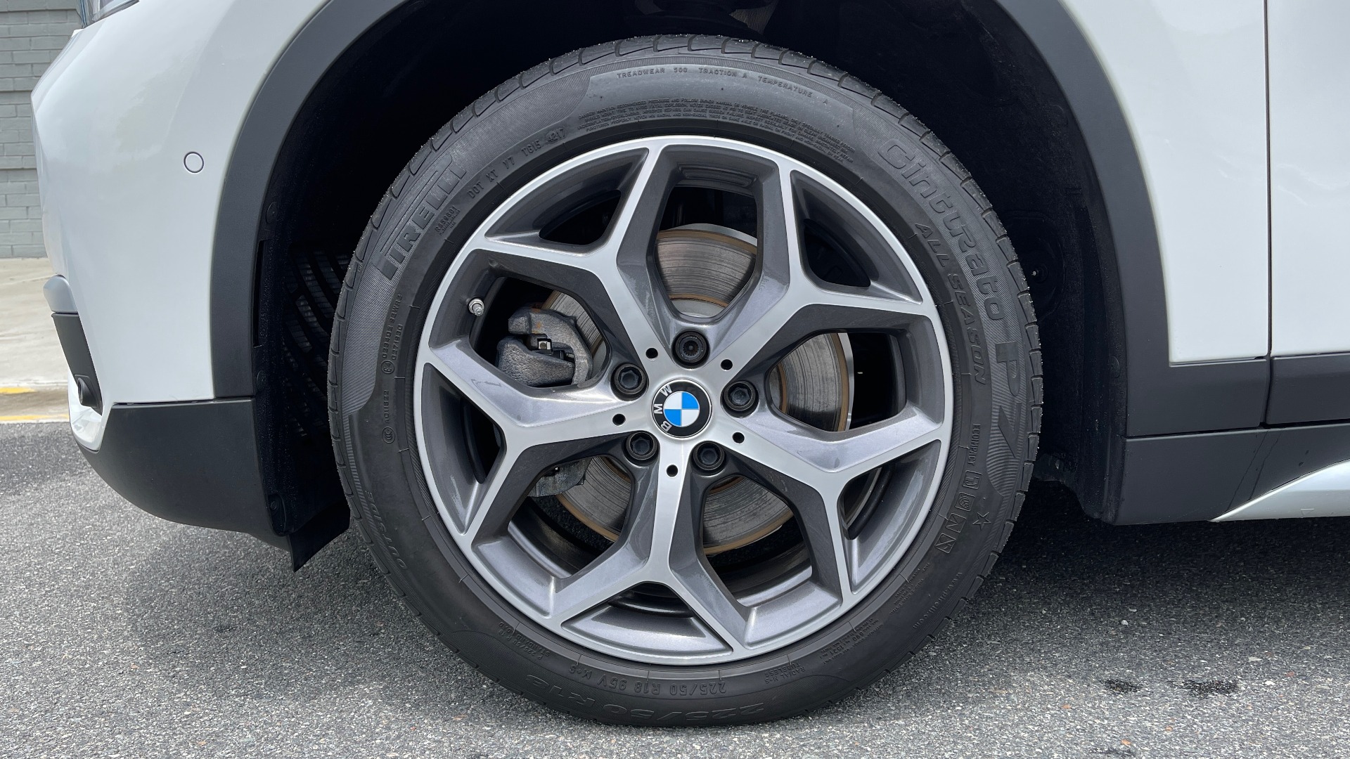 Used 2018 BMW X1 XDRIVE28I / CONV PKG / PANO-ROOF / HTD STS / PARK ASST / REARVIEW for sale Sold at Formula Imports in Charlotte NC 28227 86