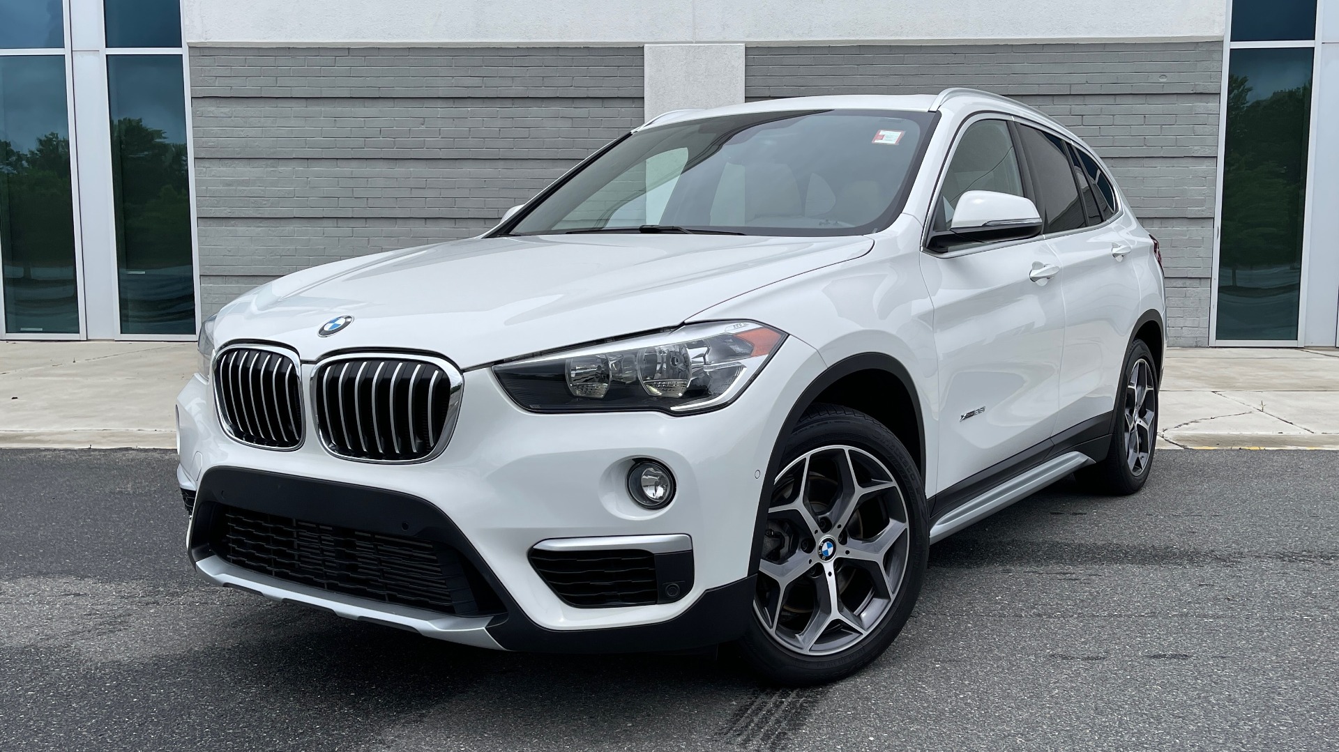 Used 2018 BMW X1 XDRIVE28I / CONV PKG / PANO-ROOF / HTD STS / PARK ASST / REARVIEW for sale Sold at Formula Imports in Charlotte NC 28227 1