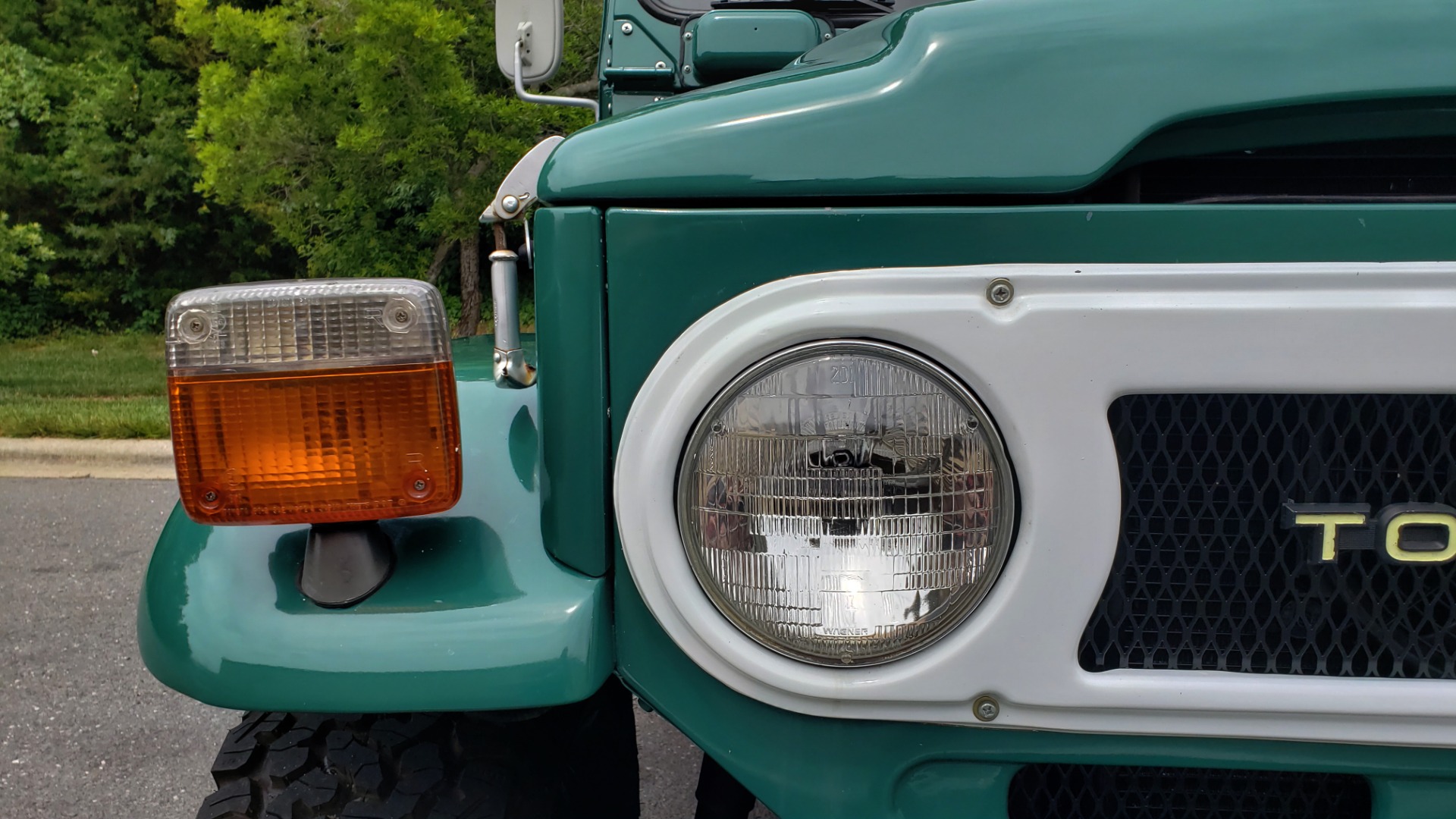 Used 1978 Toyota FJ40 LAND CRUISER 4x4 HARDTOP / RESTORED / 4-SPEED MAN / NEW AIR COND for sale Sold at Formula Imports in Charlotte NC 28227 10