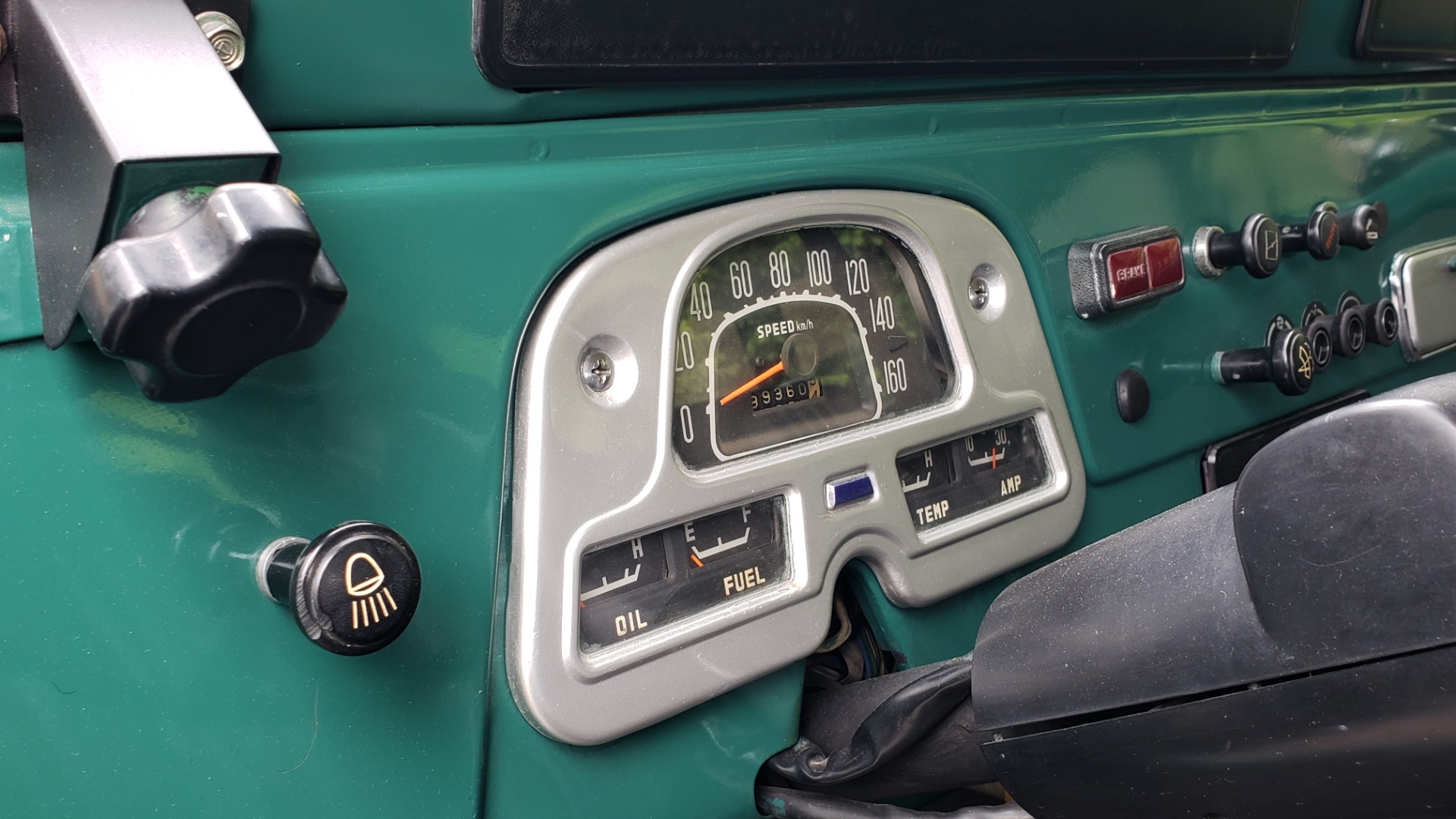 Used 1978 Toyota FJ40 LAND CRUISER 4x4 HARDTOP / RESTORED / 4-SPEED MAN / NEW AIR COND for sale Sold at Formula Imports in Charlotte NC 28227 22