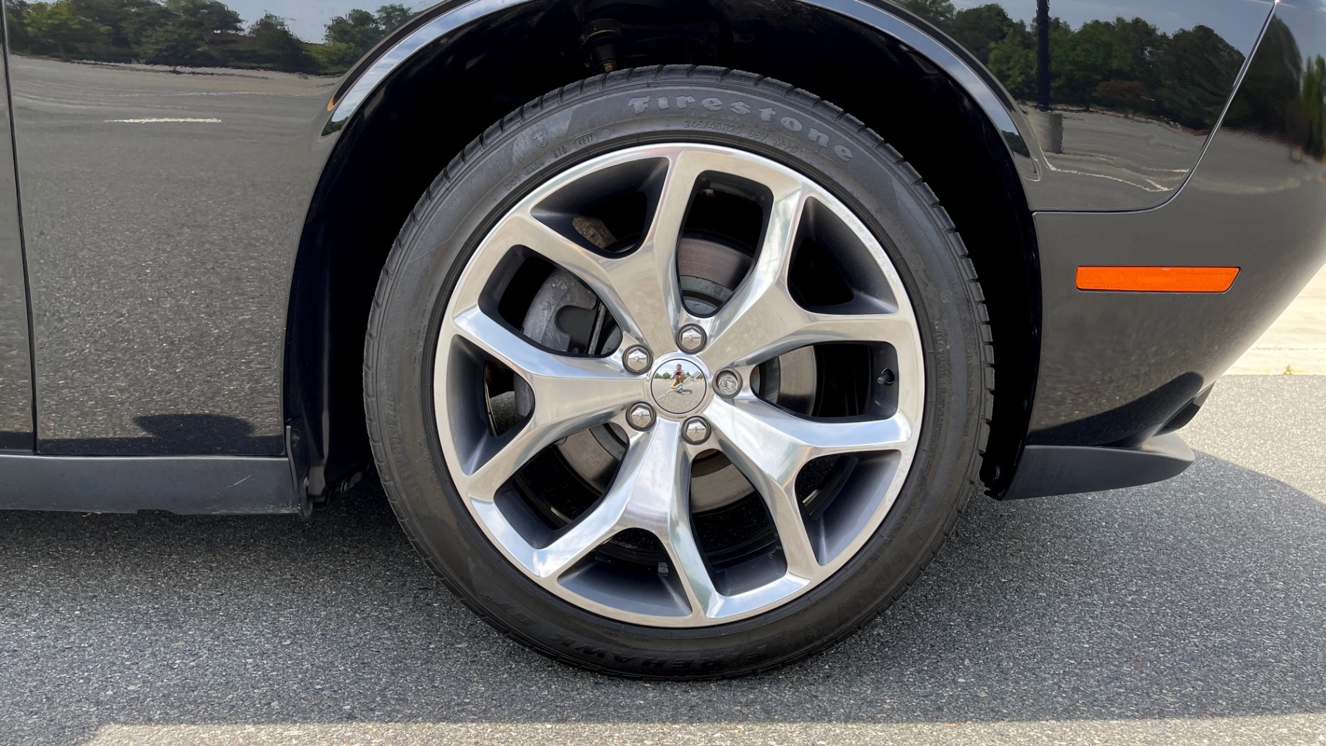 Used 2015 Dodge CHALLENGER SXT PLUS COUPE / 3.6L V6 / 8-SPD AUTO / NAV / ALPINE / SUNROOF / REARVIEW for sale Sold at Formula Imports in Charlotte NC 28227 68
