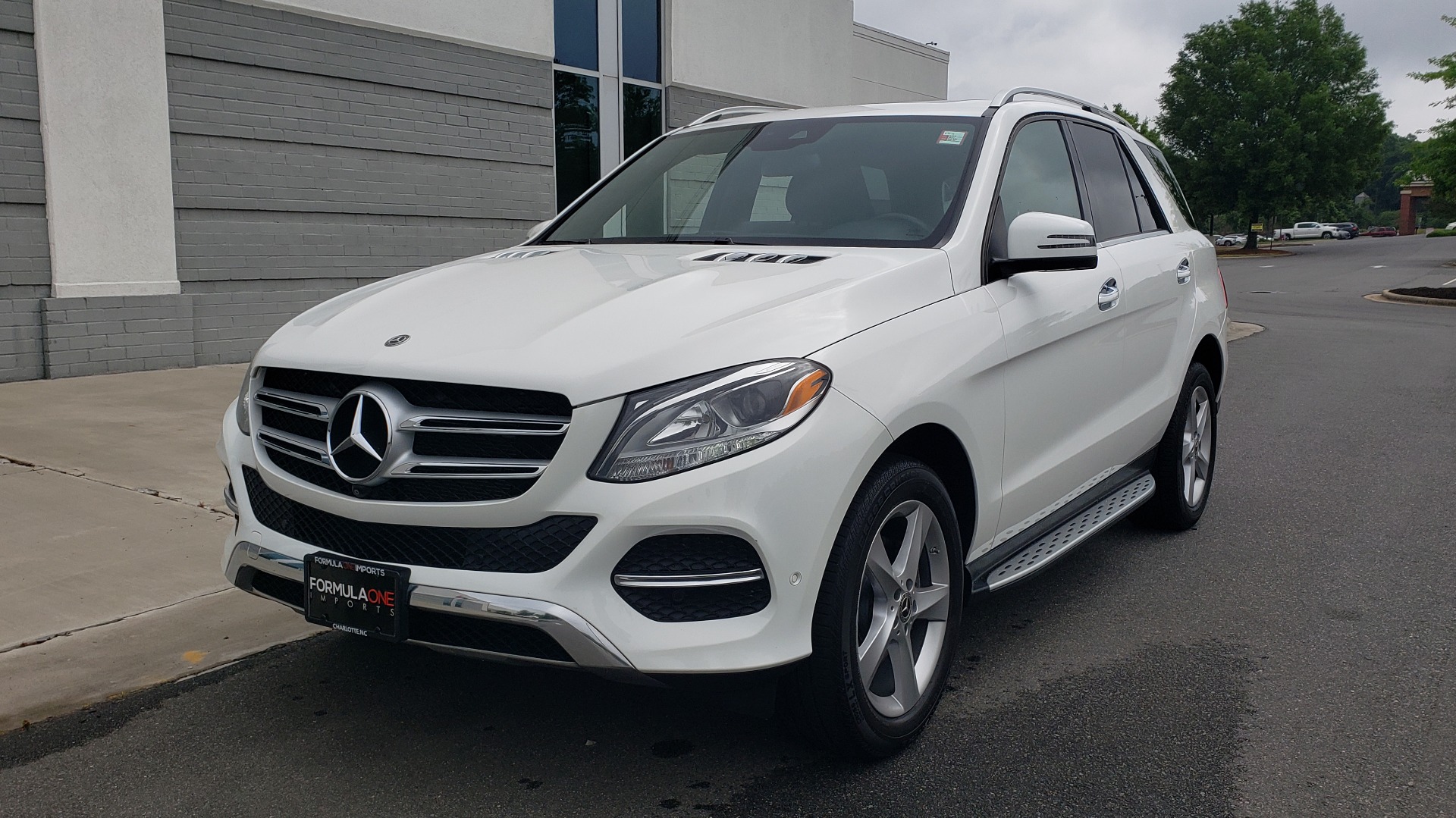 Used 2018 Mercedes-Benz GLE 350 4MATIC / PREM PKG / NAV / PARK ASST / K/H SND / HITCH / REARVIEW for sale Sold at Formula Imports in Charlotte NC 28227 3