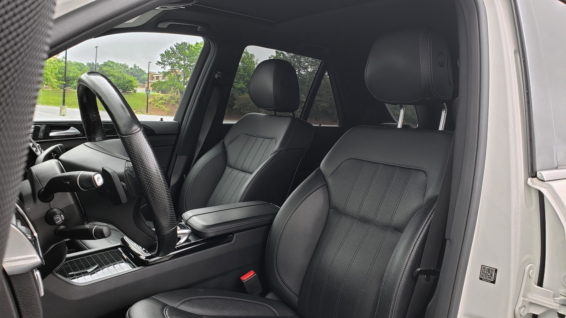 Used 2018 Mercedes-Benz GLE 350 4MATIC / PREM PKG / NAV / PARK ASST / K/H SND / HITCH / REARVIEW for sale Sold at Formula Imports in Charlotte NC 28227 38