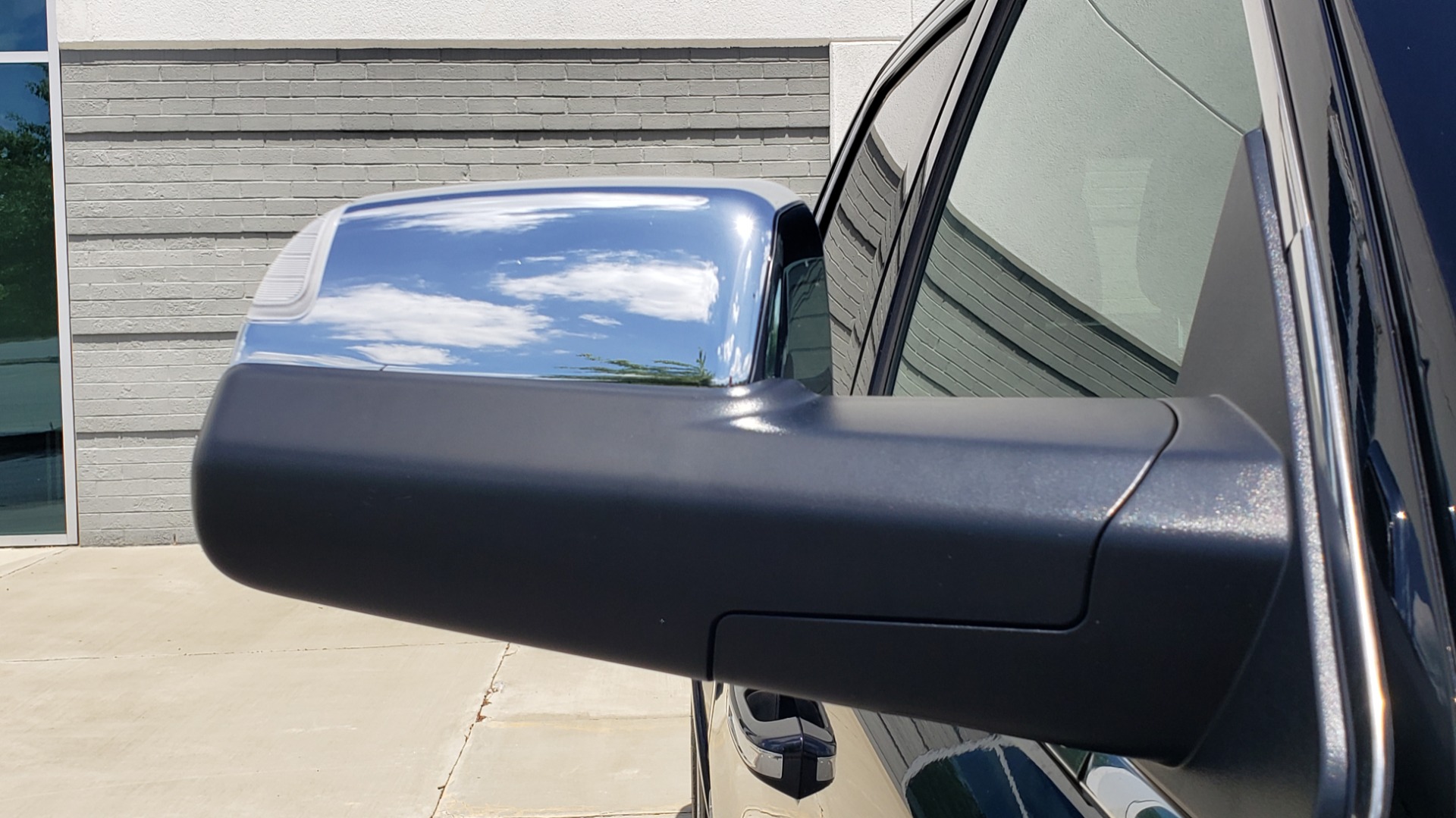 Used 2019 Ram 1500 LIMITED / NAV / PANO-ROOF / TOW PKG / H/K SND / REARVIEW for sale Sold at Formula Imports in Charlotte NC 28227 28