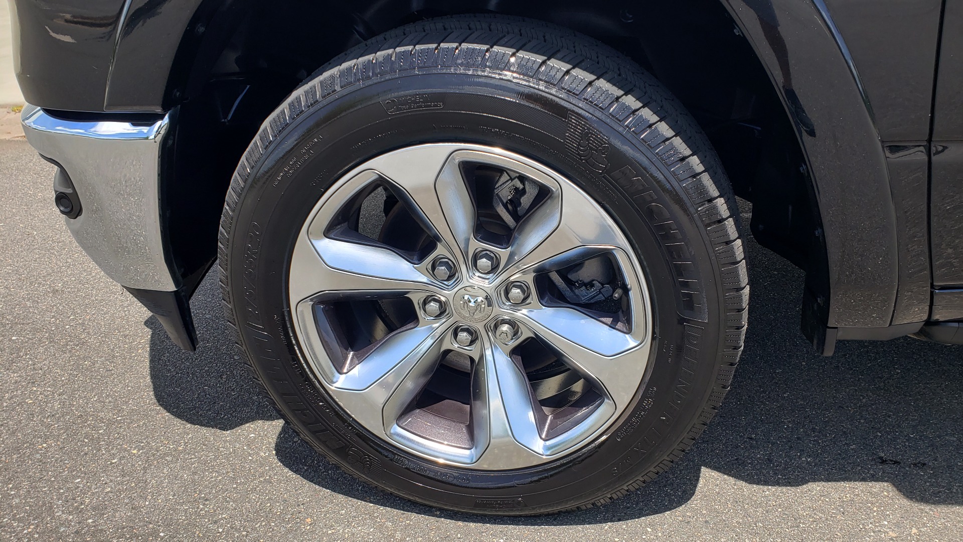 Used 2019 Ram 1500 LIMITED / NAV / PANO-ROOF / TOW PKG / H/K SND / REARVIEW for sale Sold at Formula Imports in Charlotte NC 28227 93