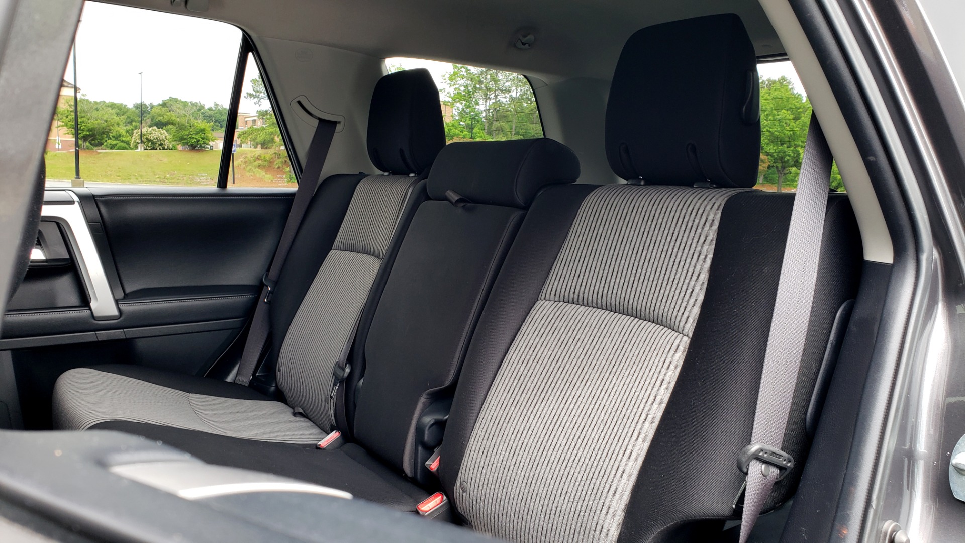Used 2016 Toyota 4RUNNER 4X4 SR5 V6 / ENTUNE PREMIUM AUDIO W/NAVIGATION for sale Sold at Formula Imports in Charlotte NC 28227 70