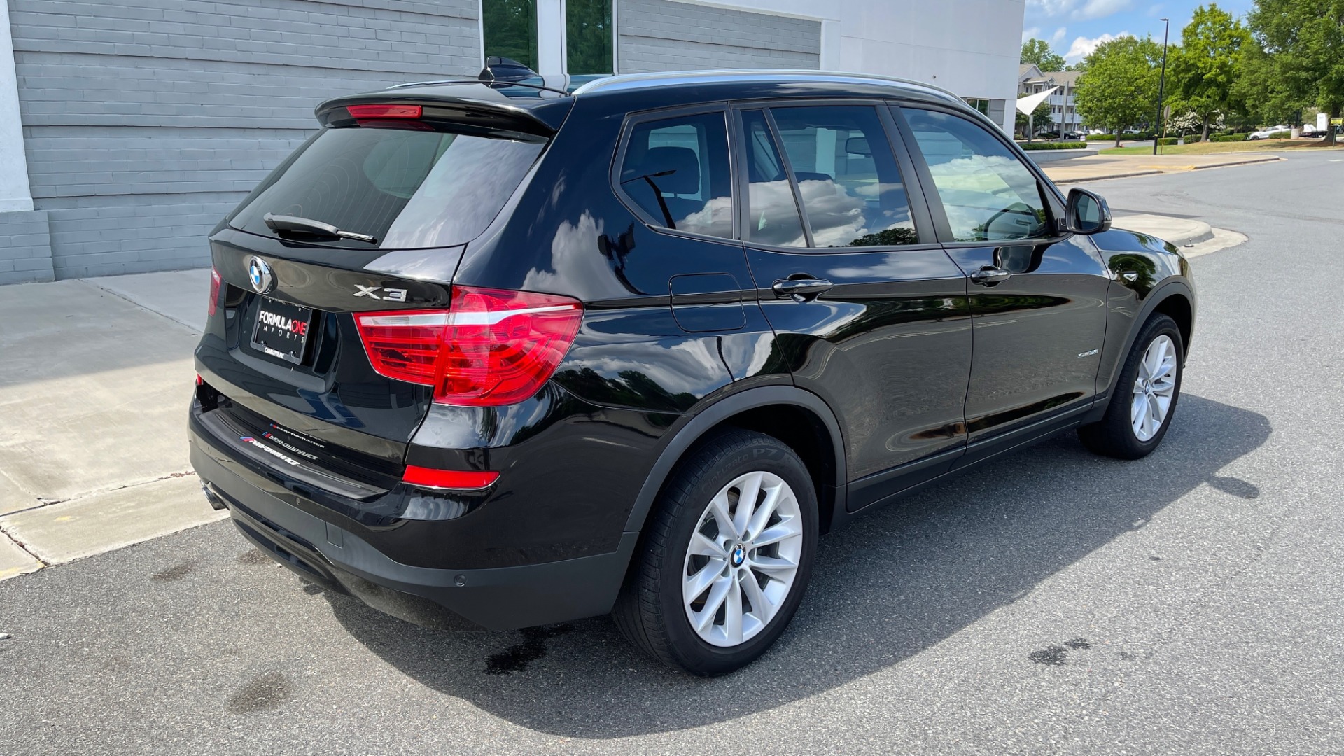 Used 2017 BMW X3 SDRIVE28I / DRVR ASST PKG / HTD STS / REARVIEW / 18IN WHEELS for sale Sold at Formula Imports in Charlotte NC 28227 2