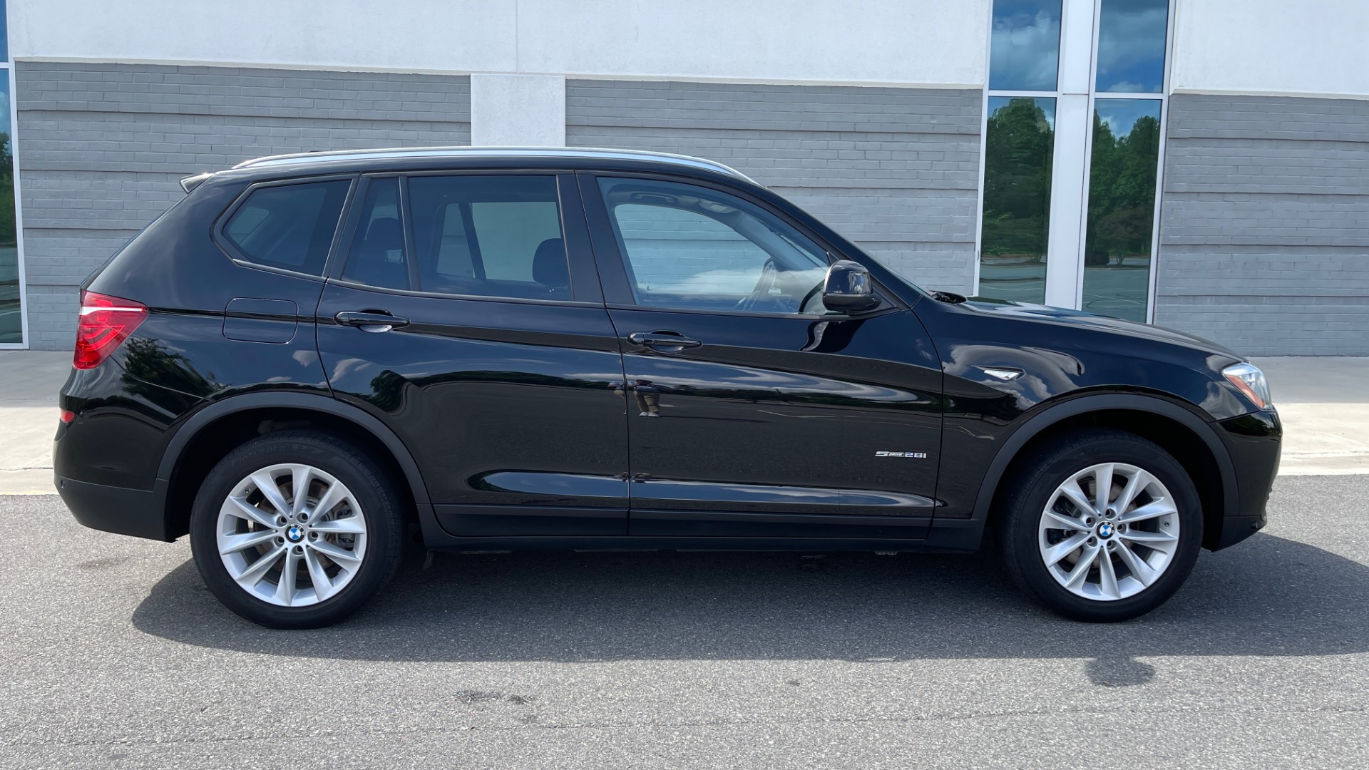 Used 2017 BMW X3 SDRIVE28I / DRVR ASST PKG / HTD STS / REARVIEW / 18IN WHEELS for sale Sold at Formula Imports in Charlotte NC 28227 4