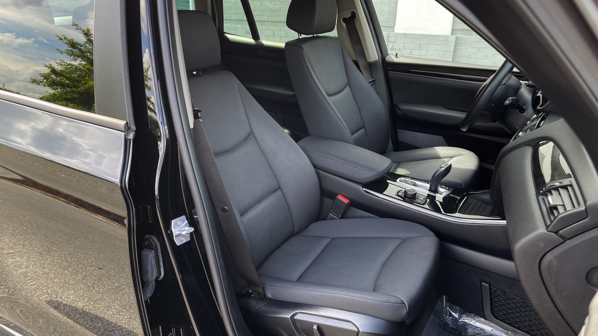 Used 2017 BMW X3 SDRIVE28I / DRVR ASST PKG / HTD STS / REARVIEW / 18IN WHEELS for sale Sold at Formula Imports in Charlotte NC 28227 75