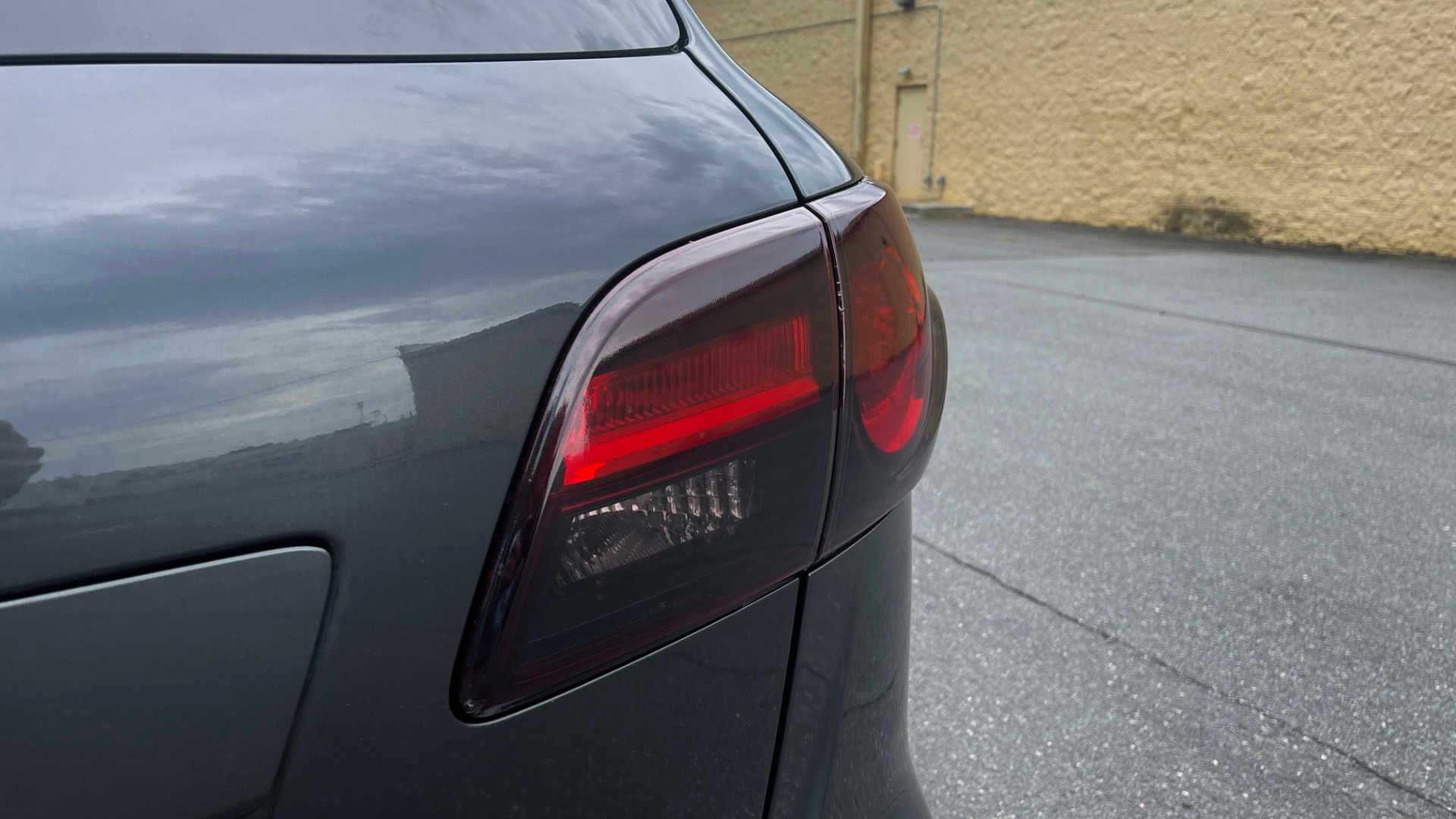 Used 2014 Mazda CX-9 TOURUNG / FWD / 3.7L V6 / 6-SPD AUTO / HTD STS / 3-ROW / REARVIEW for sale Sold at Formula Imports in Charlotte NC 28227 19