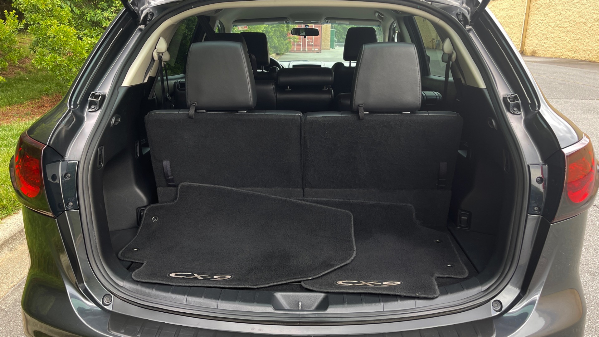 Used 2014 Mazda CX-9 TOURUNG / FWD / 3.7L V6 / 6-SPD AUTO / HTD STS / 3-ROW / REARVIEW for sale Sold at Formula Imports in Charlotte NC 28227 23