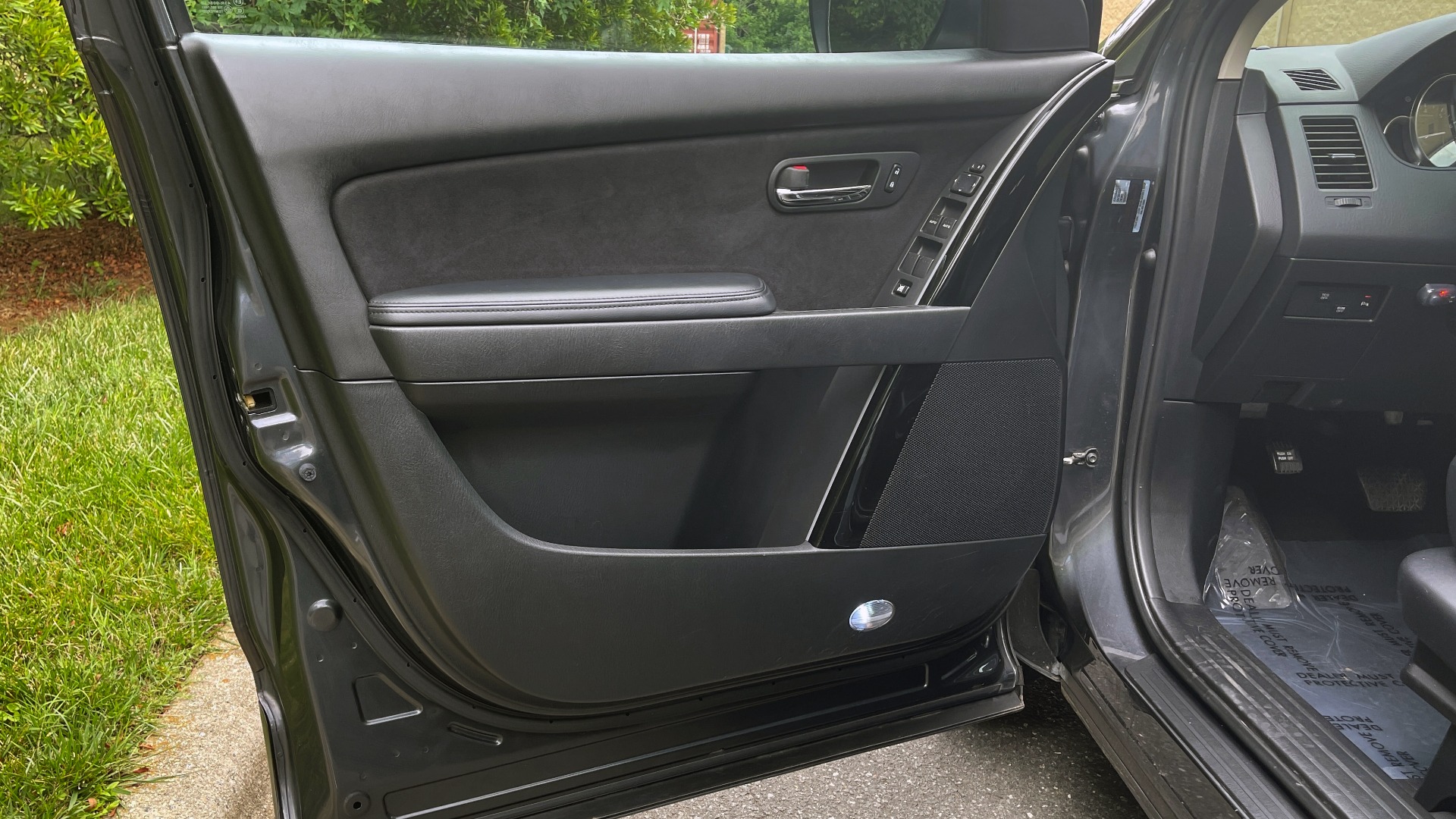 Used 2014 Mazda CX-9 TOURUNG / FWD / 3.7L V6 / 6-SPD AUTO / HTD STS / 3-ROW / REARVIEW for sale Sold at Formula Imports in Charlotte NC 28227 34