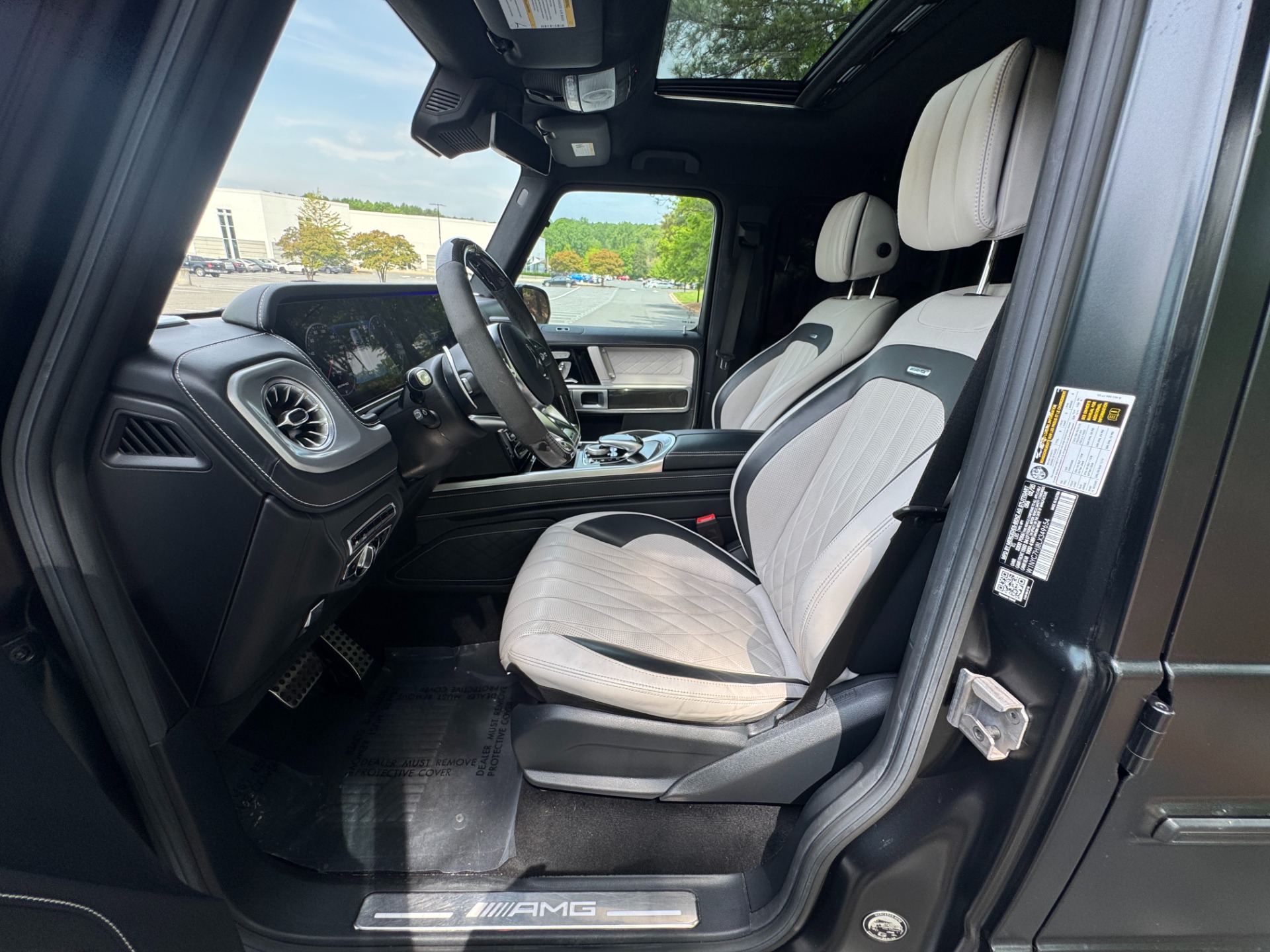 Used 2020 Mercedes-Benz G63 AMG GREEN WRAP//DESIGNO INT/CARBON TRIM/ PERF PKG for sale $133,150 at Formula Imports in Charlotte NC 28227 21