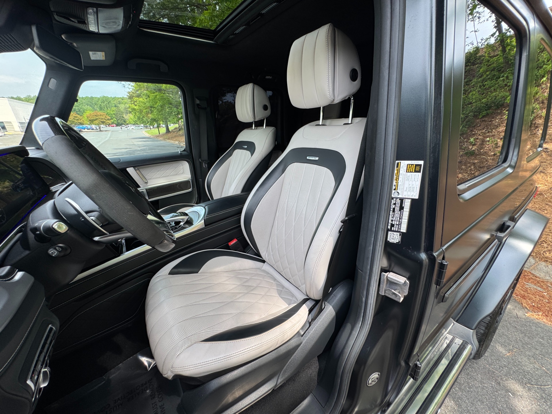 Used 2020 Mercedes-Benz G63 AMG GREEN WRAP//DESIGNO INT/CARBON TRIM/ PERF PKG for sale $133,150 at Formula Imports in Charlotte NC 28227 22