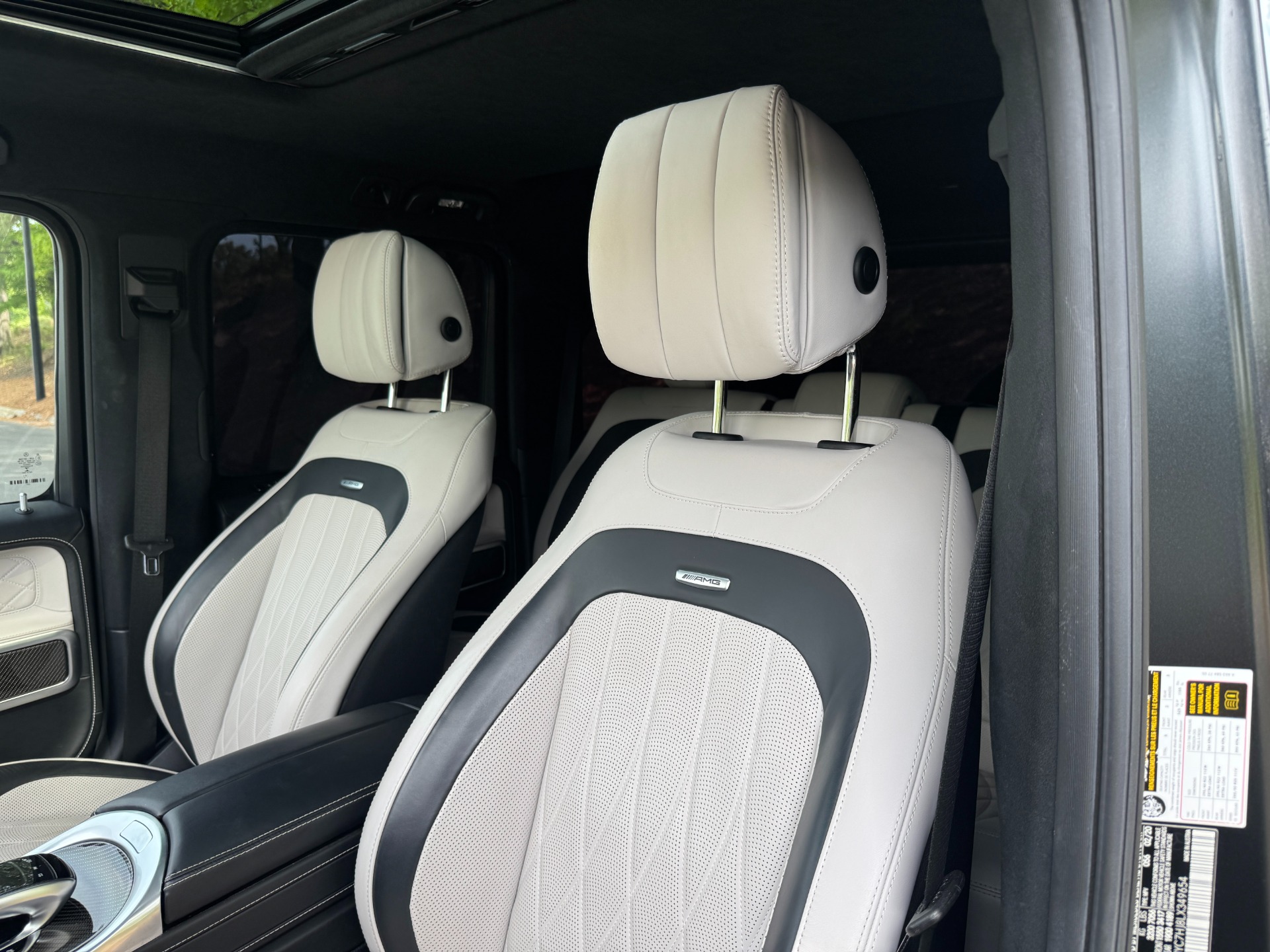 Used 2020 Mercedes-Benz G63 AMG GREEN WRAP//DESIGNO INT/CARBON TRIM/ PERF PKG for sale $133,150 at Formula Imports in Charlotte NC 28227 23