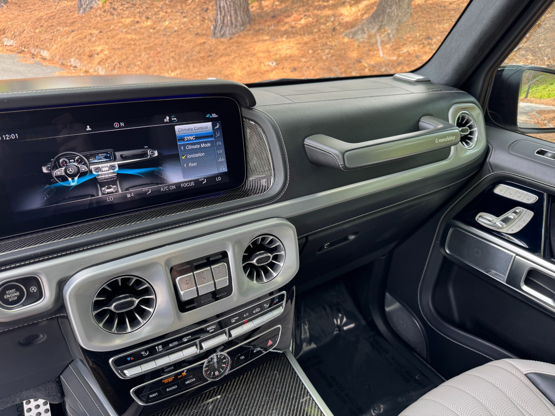 Used 2020 Mercedes-Benz G-Class AMG G 63 / CUSTOM FULL WRAP / G MANUFAKTUR INTERIOR / NIGHT PKG for sale Sold at Formula Imports in Charlotte NC 28227 31
