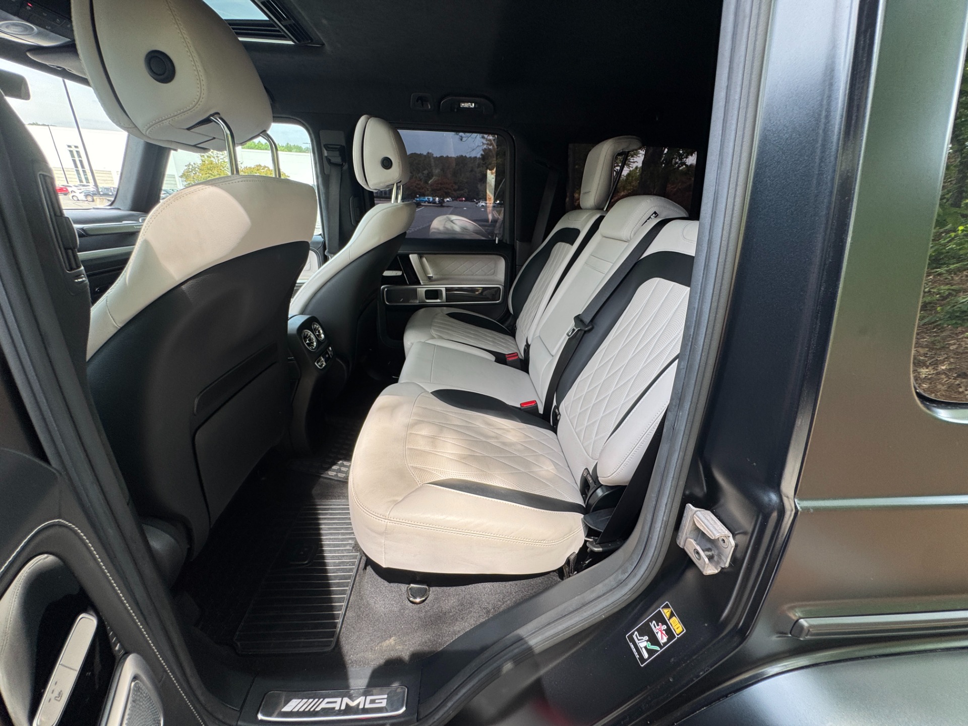 Used 2020 Mercedes-Benz G63 AMG GREEN WRAP//DESIGNO INT/CARBON TRIM/ PERF PKG for sale $133,150 at Formula Imports in Charlotte NC 28227 42