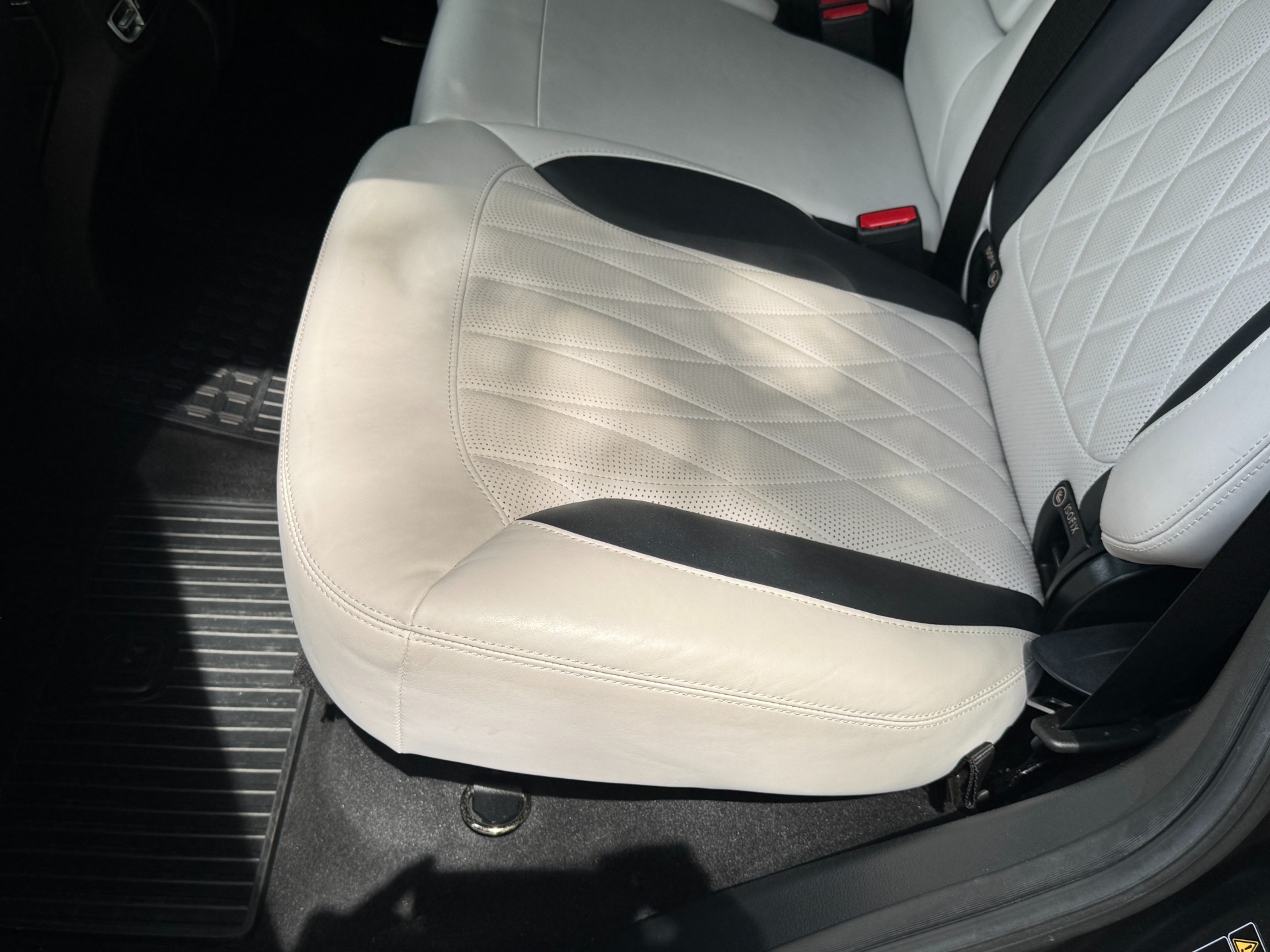 Used 2020 Mercedes-Benz G-Class AMG G 63 / CUSTOM FULL WRAP / G MANUFAKTUR INTERIOR / NIGHT PKG for sale Sold at Formula Imports in Charlotte NC 28227 45